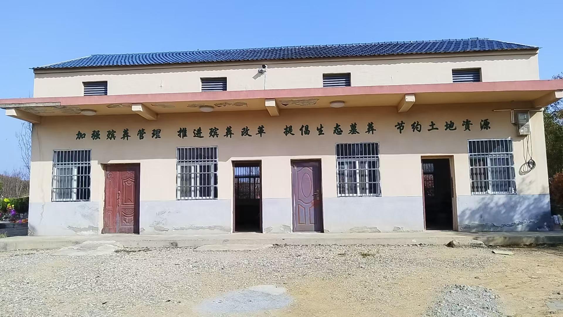 桐城市新渡镇公益性公墓园区图片