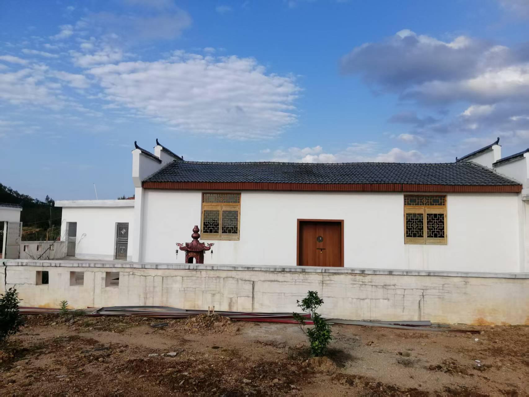 兴国县东村乡东村村马鞍山骨灰堂园区图片
