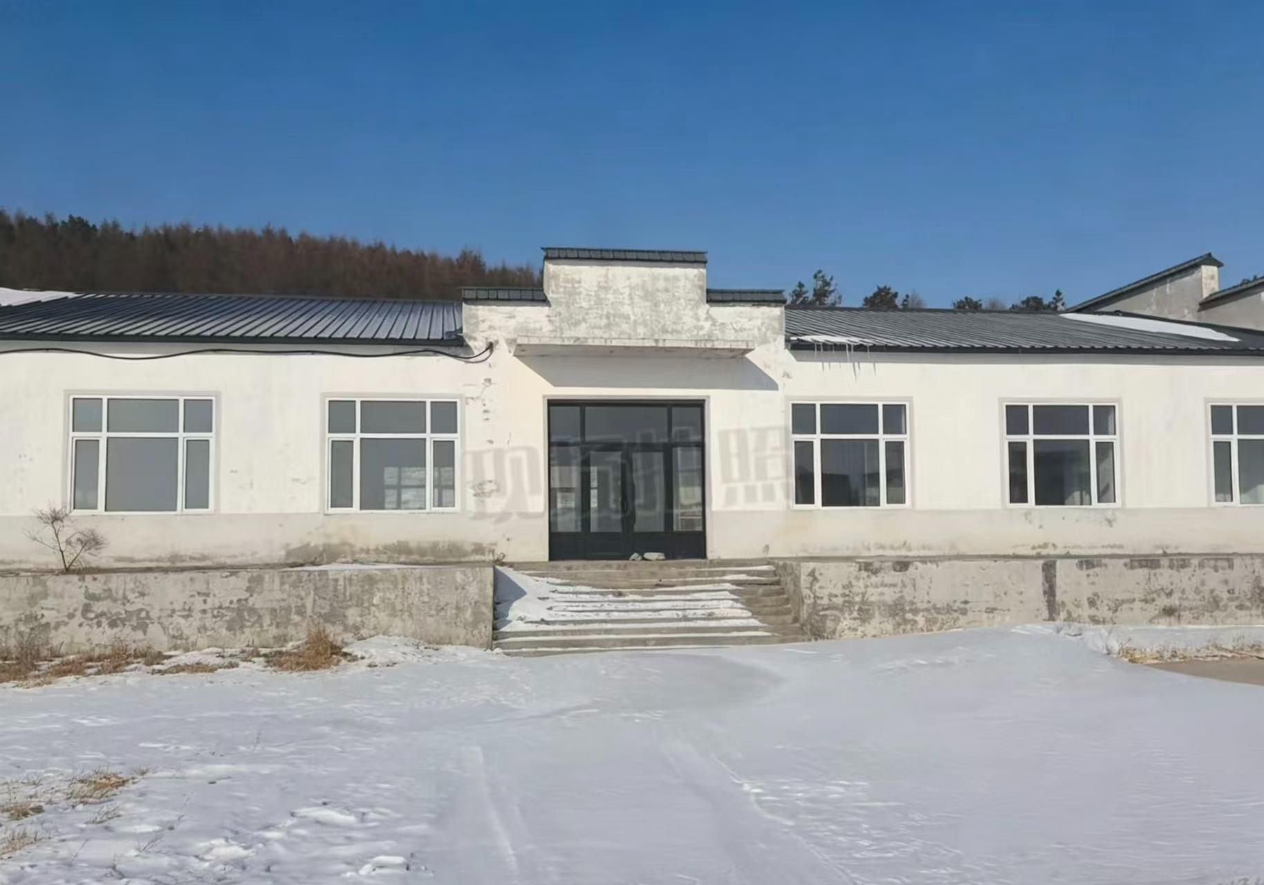 桦南县土龙山镇公益性骨灰堂园区图片