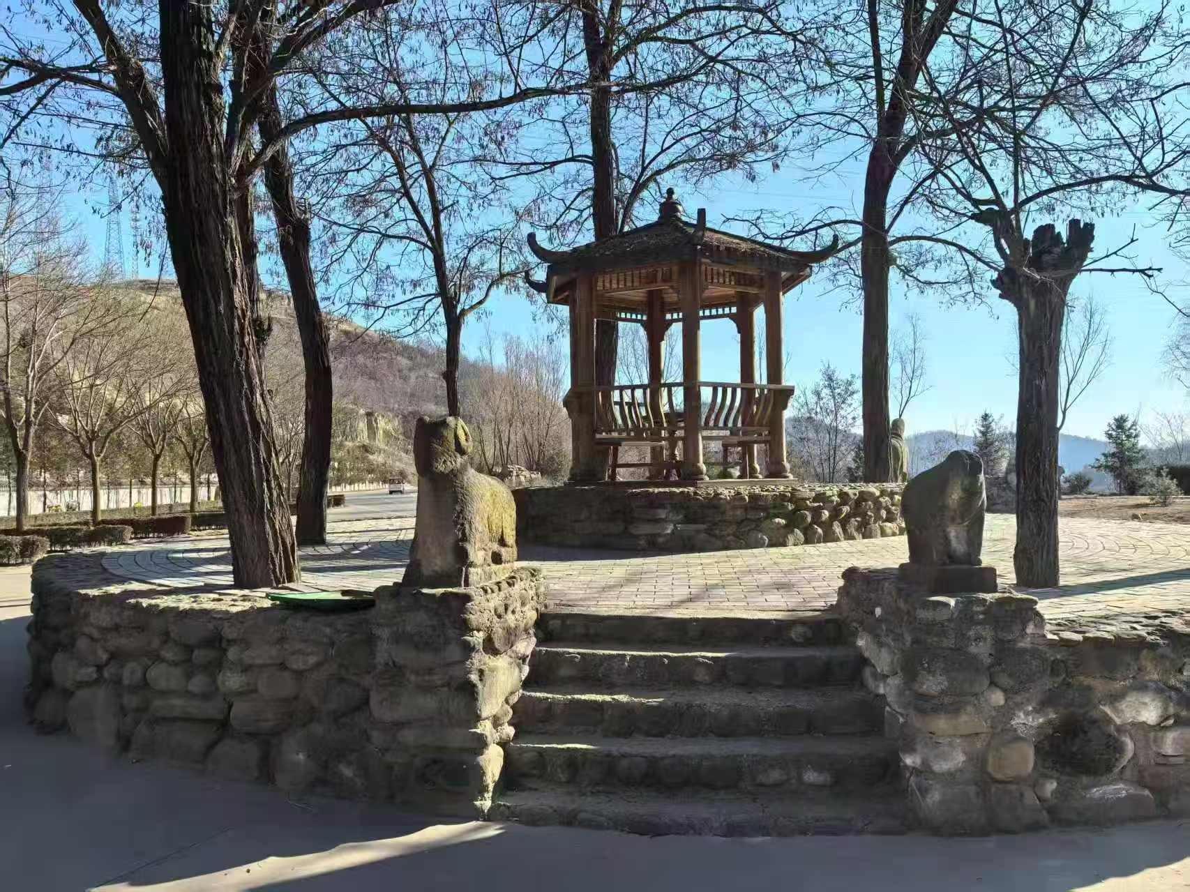 延安丰泽岭公益性公墓园区图片