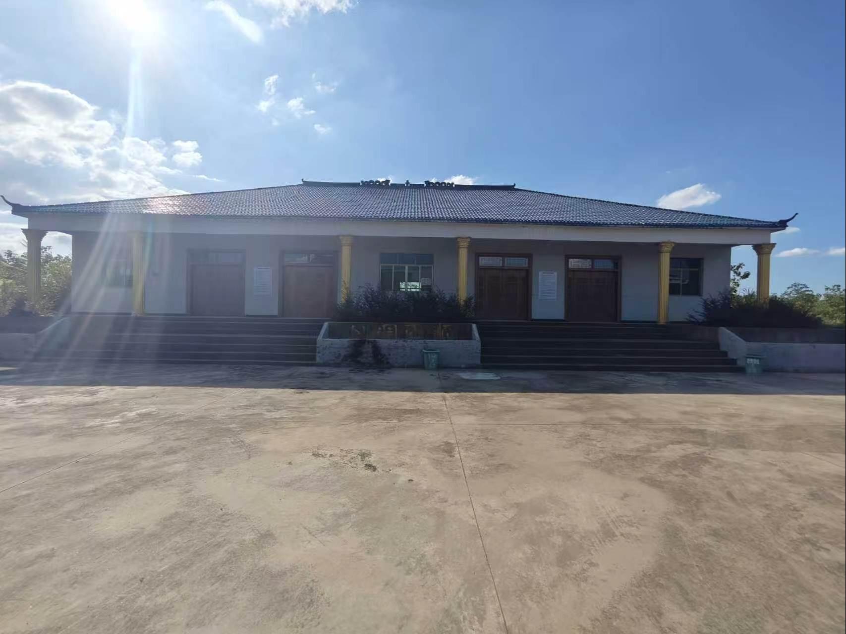 月湖区童家镇老屋村委会八村联建骨灰堂