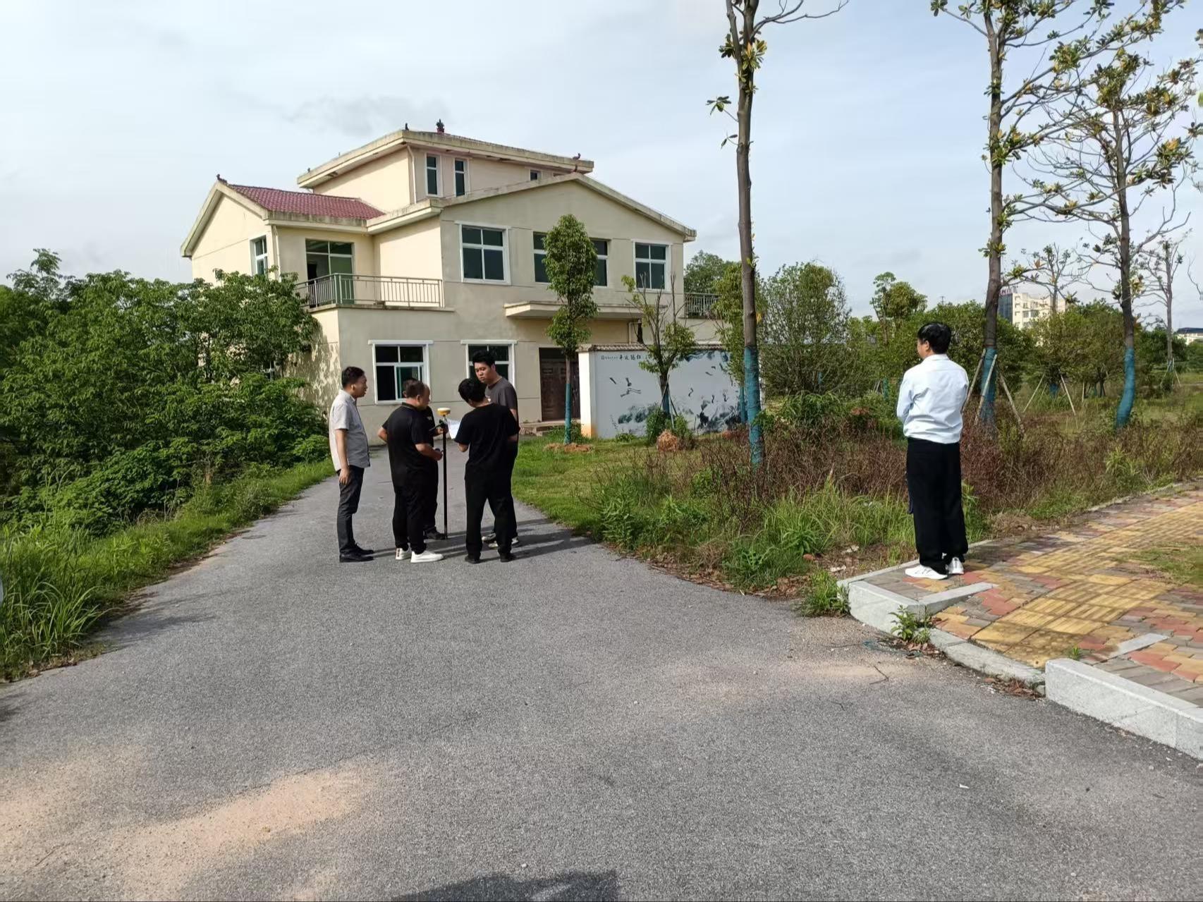 月湖区童家镇童家村南边张家千秋堂