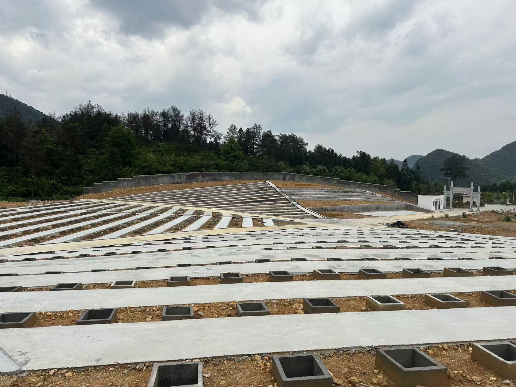城步苗族自治县殡仪馆附属公墓园区图片