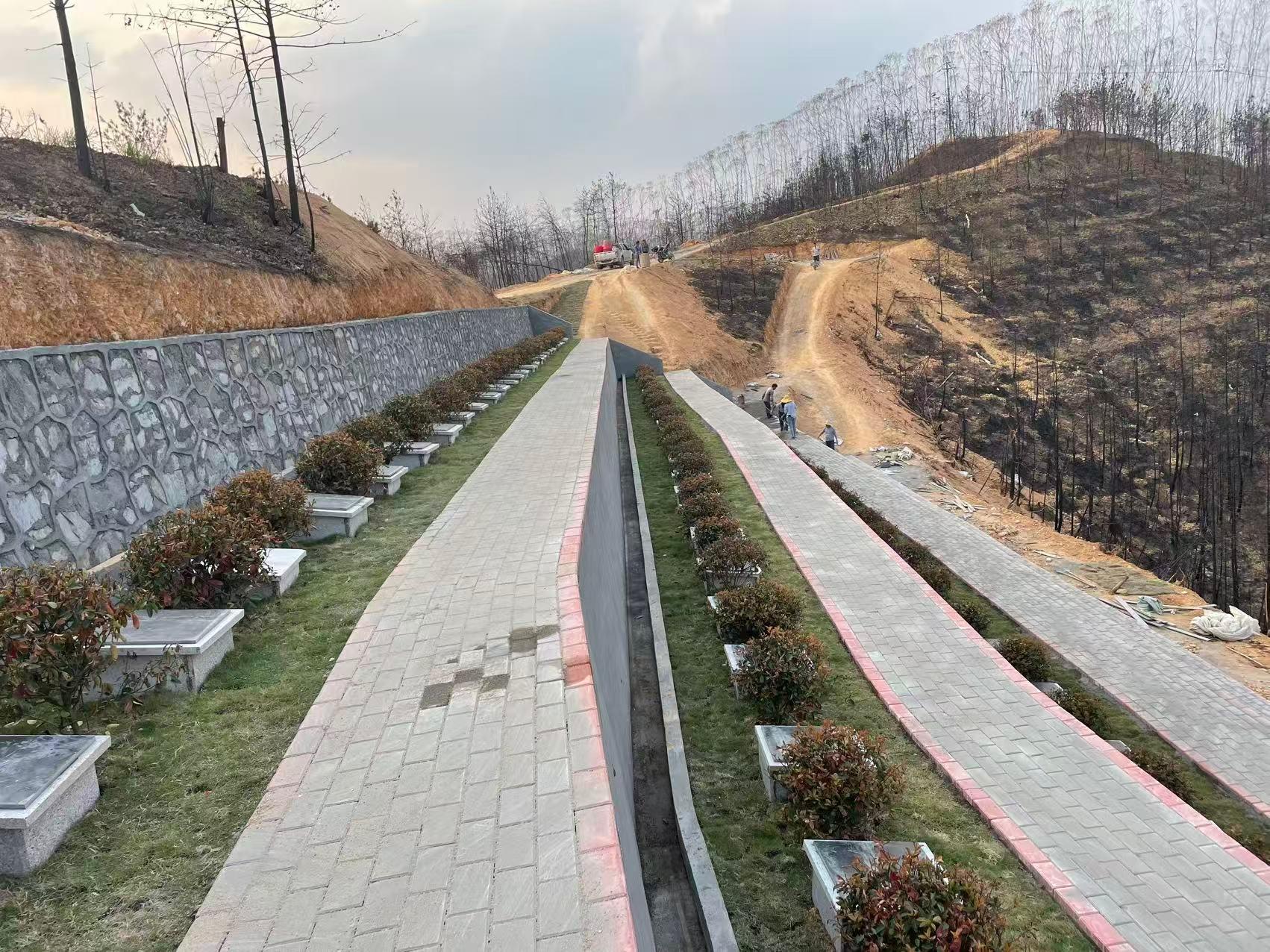 五云镇公墓园区图片