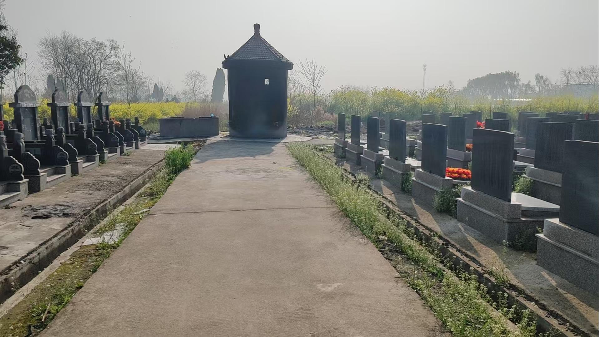 盐城市盐都区龙冈镇兴福公墓园区图片