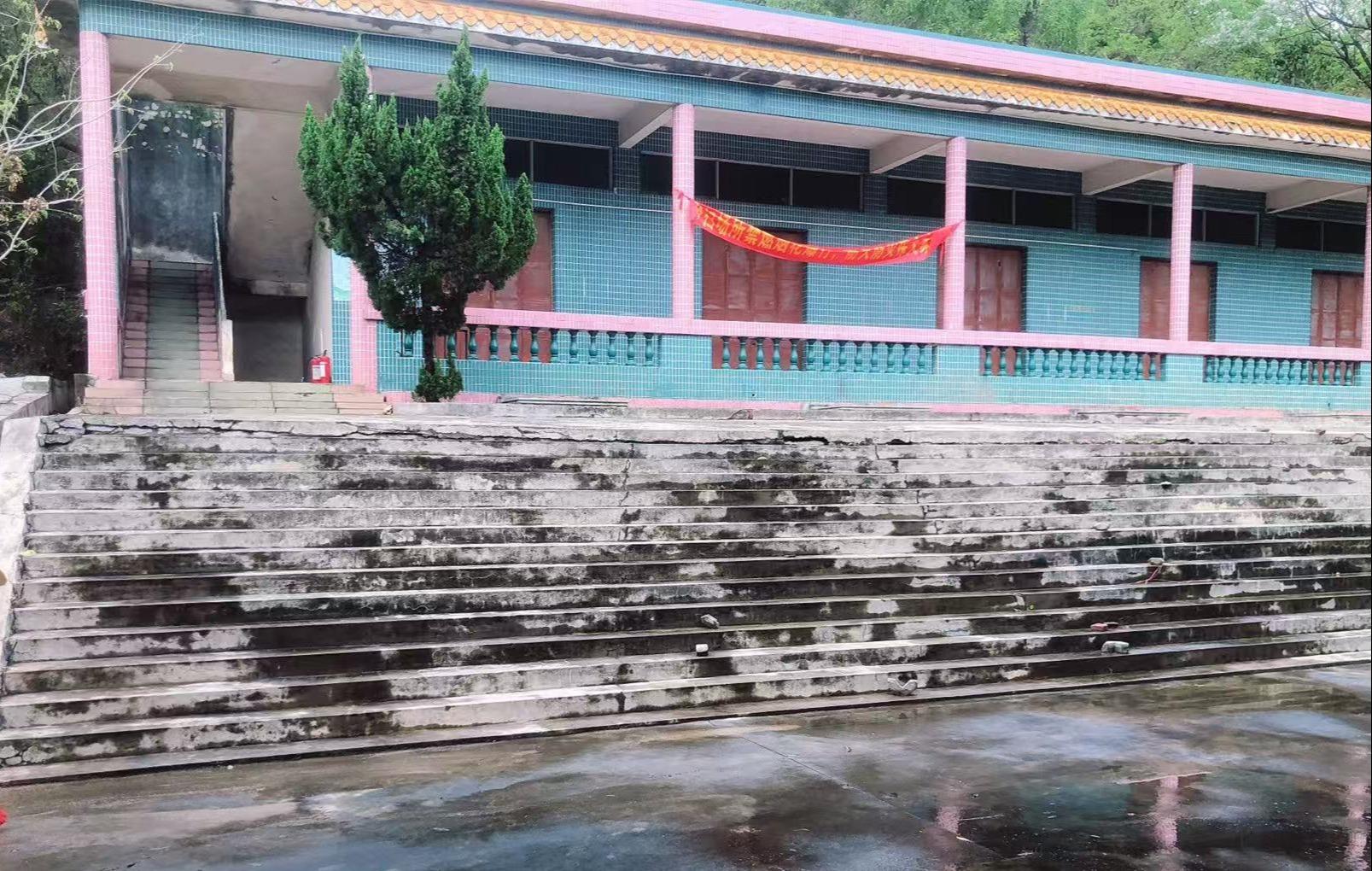 广州市番禺区沙头街莲湖村念亲楼