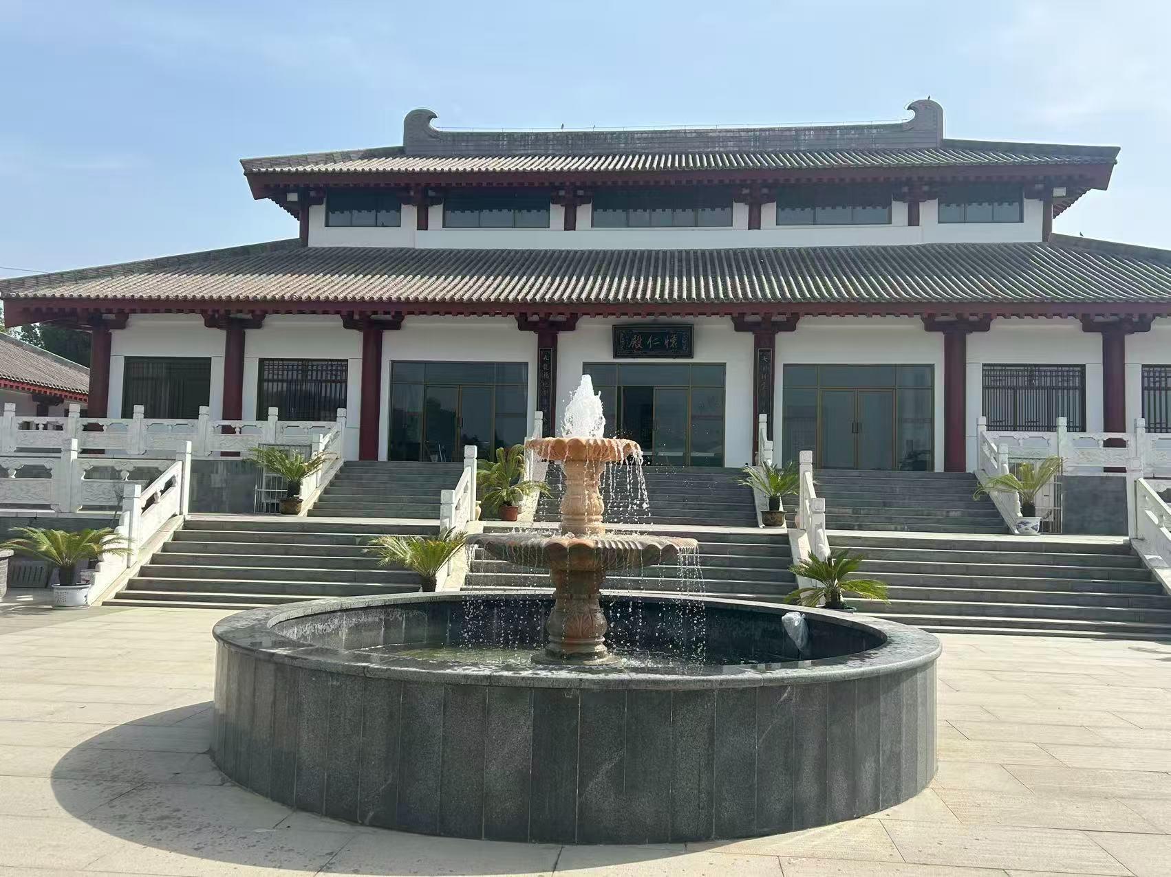 彬州市九龙陵园园区图片