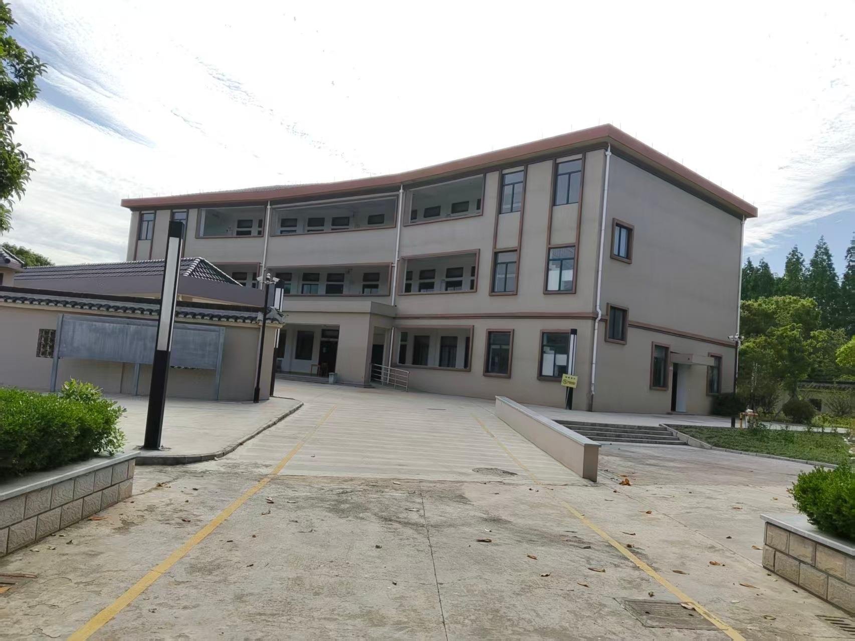 新埭镇鱼圻塘村骨灰寄存堂（息园）园区图片