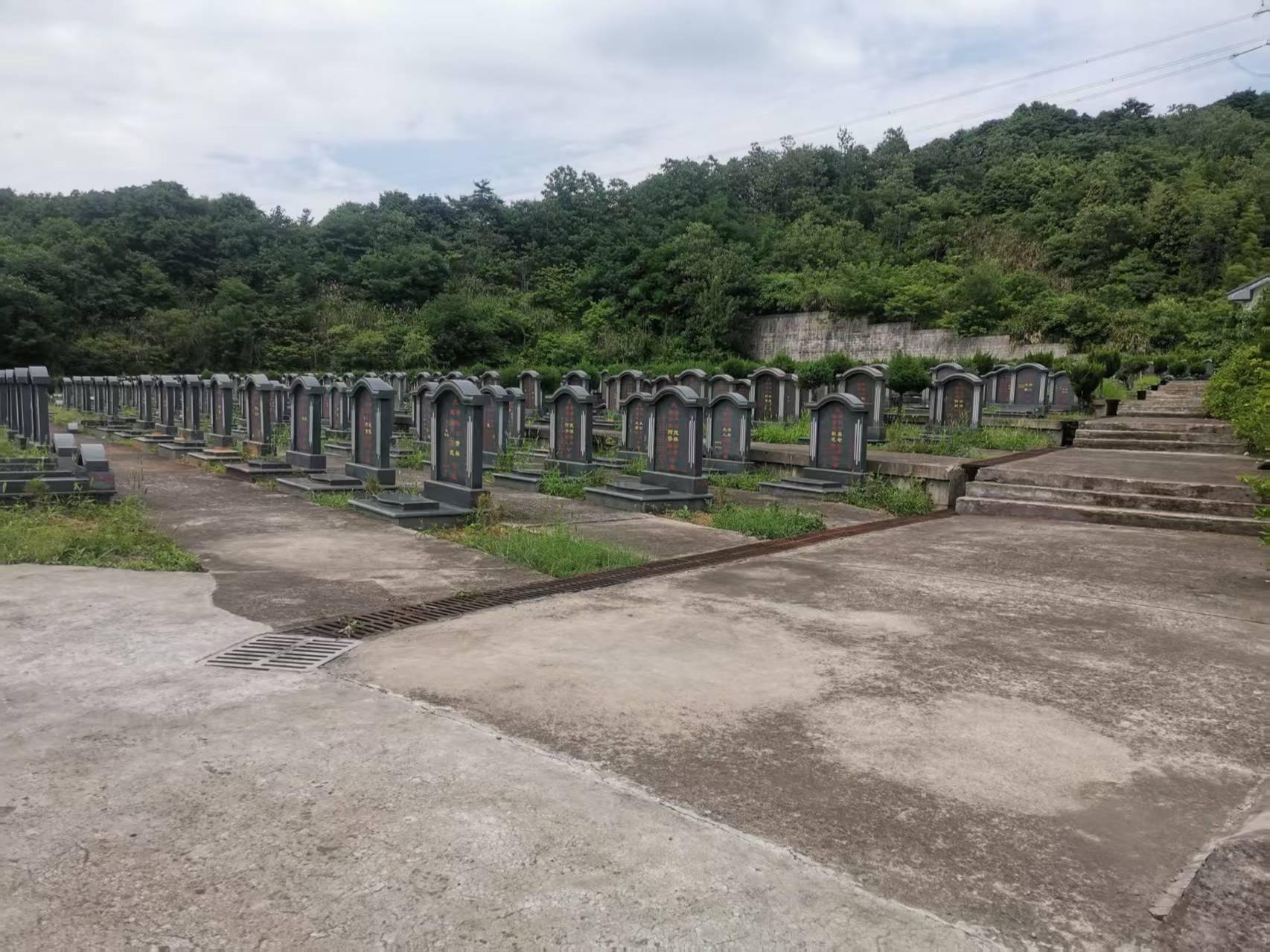 越城区鉴湖街道生态公墓园区图片