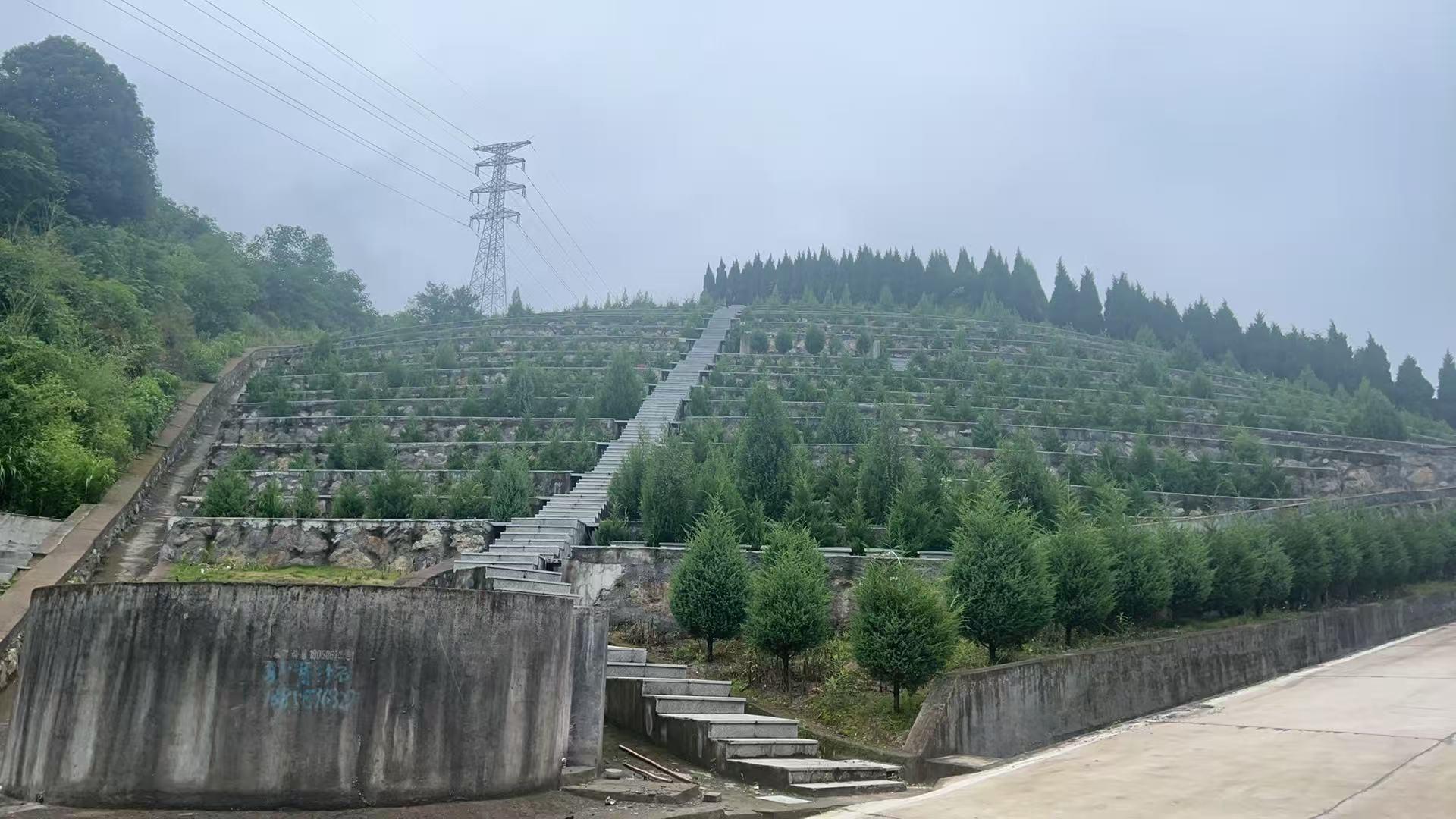 金盘山公益性生态公墓园区图片