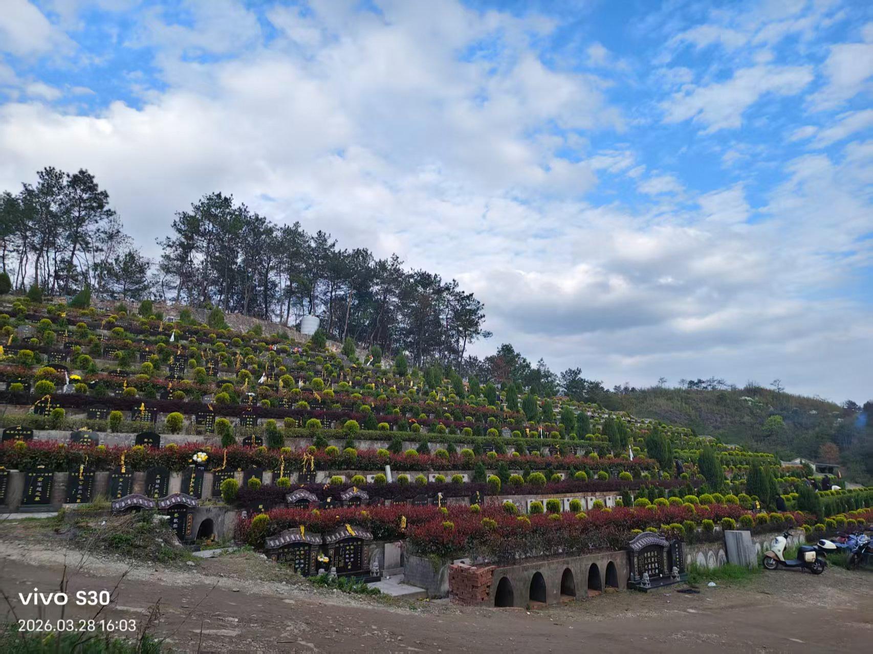挂帘山福寿陵园园区图片