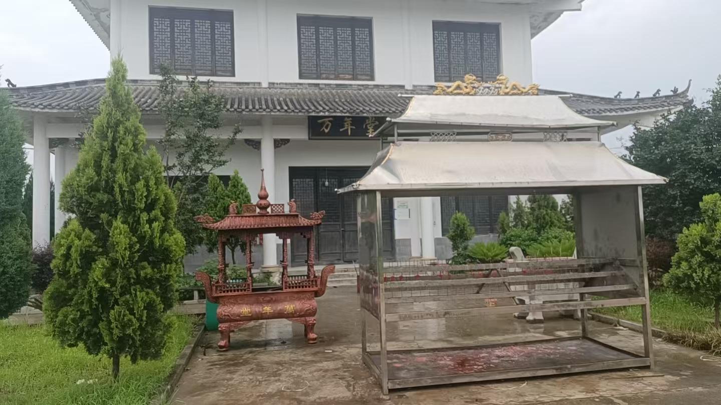 金华市兰溪市香溪镇龙港村骨灰堂