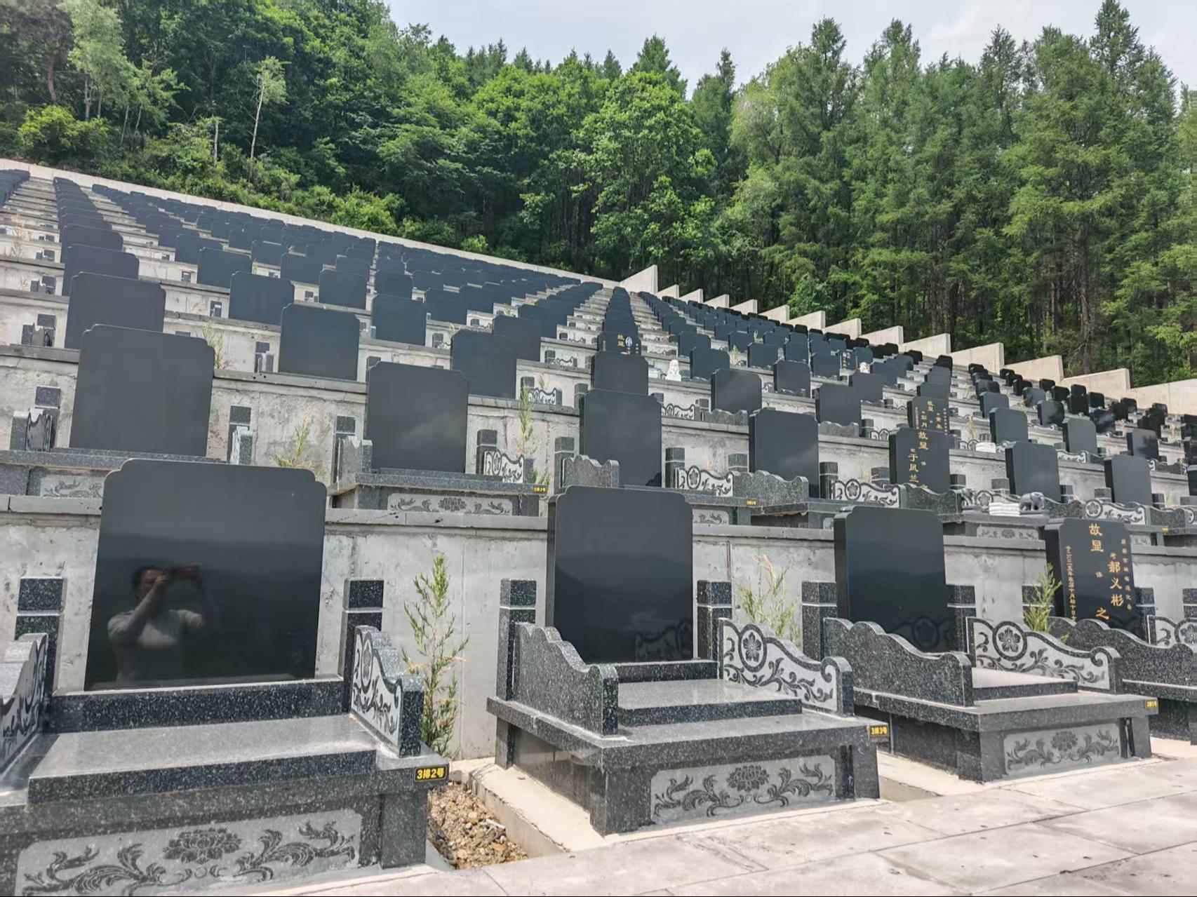白山市宝隆山公墓管理有限公司园区图片