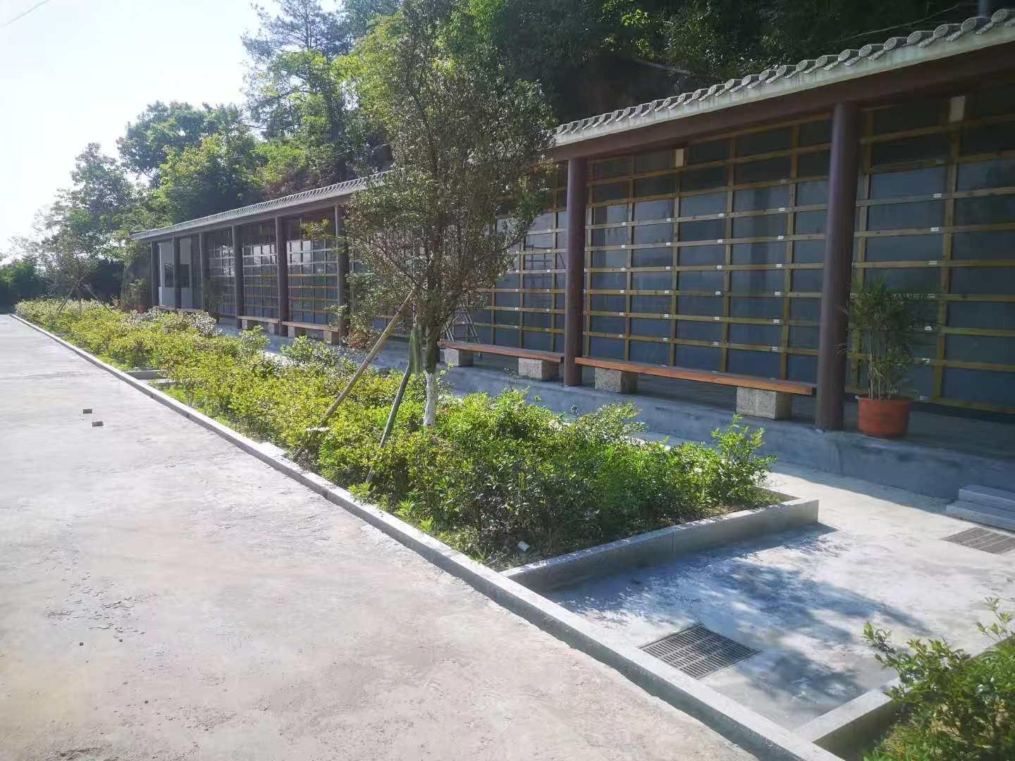 鳌江镇金岙村生态节地葬区园区图片