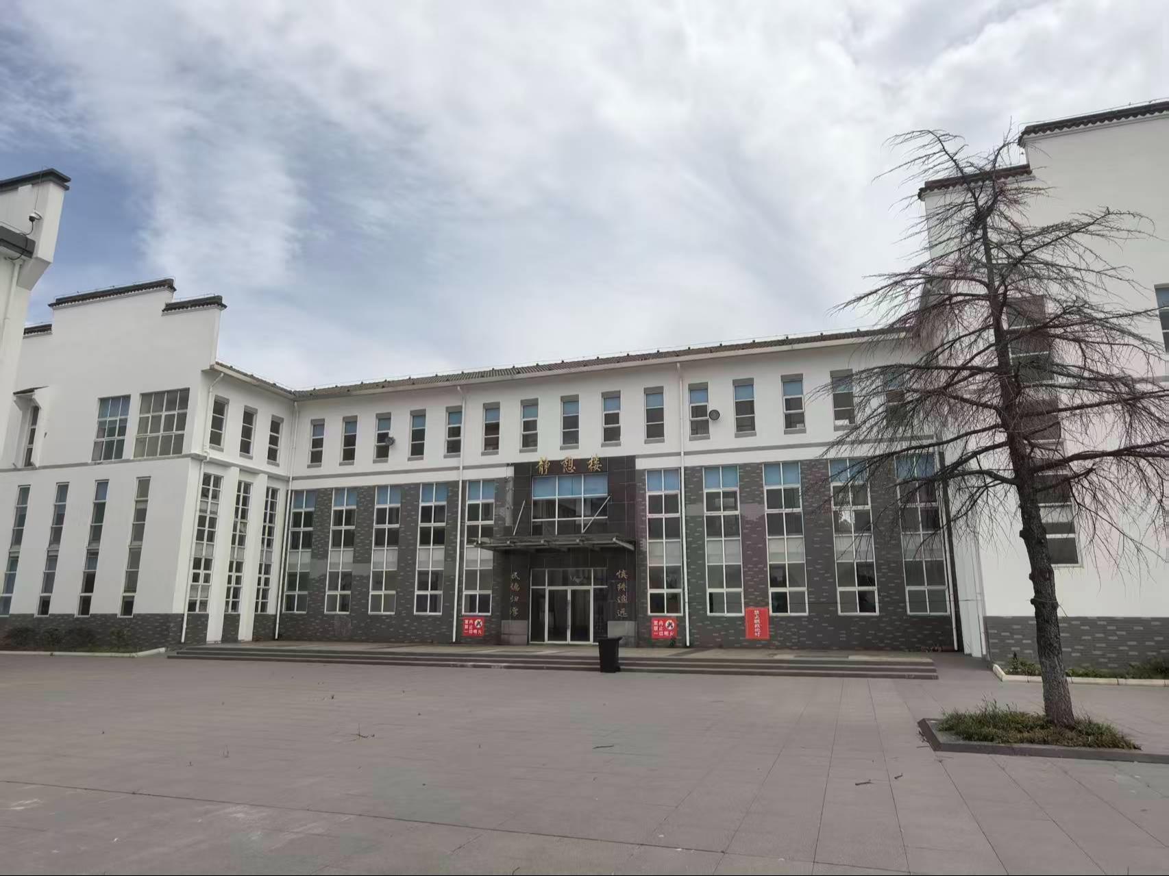 杨舍镇静憩园园区图片