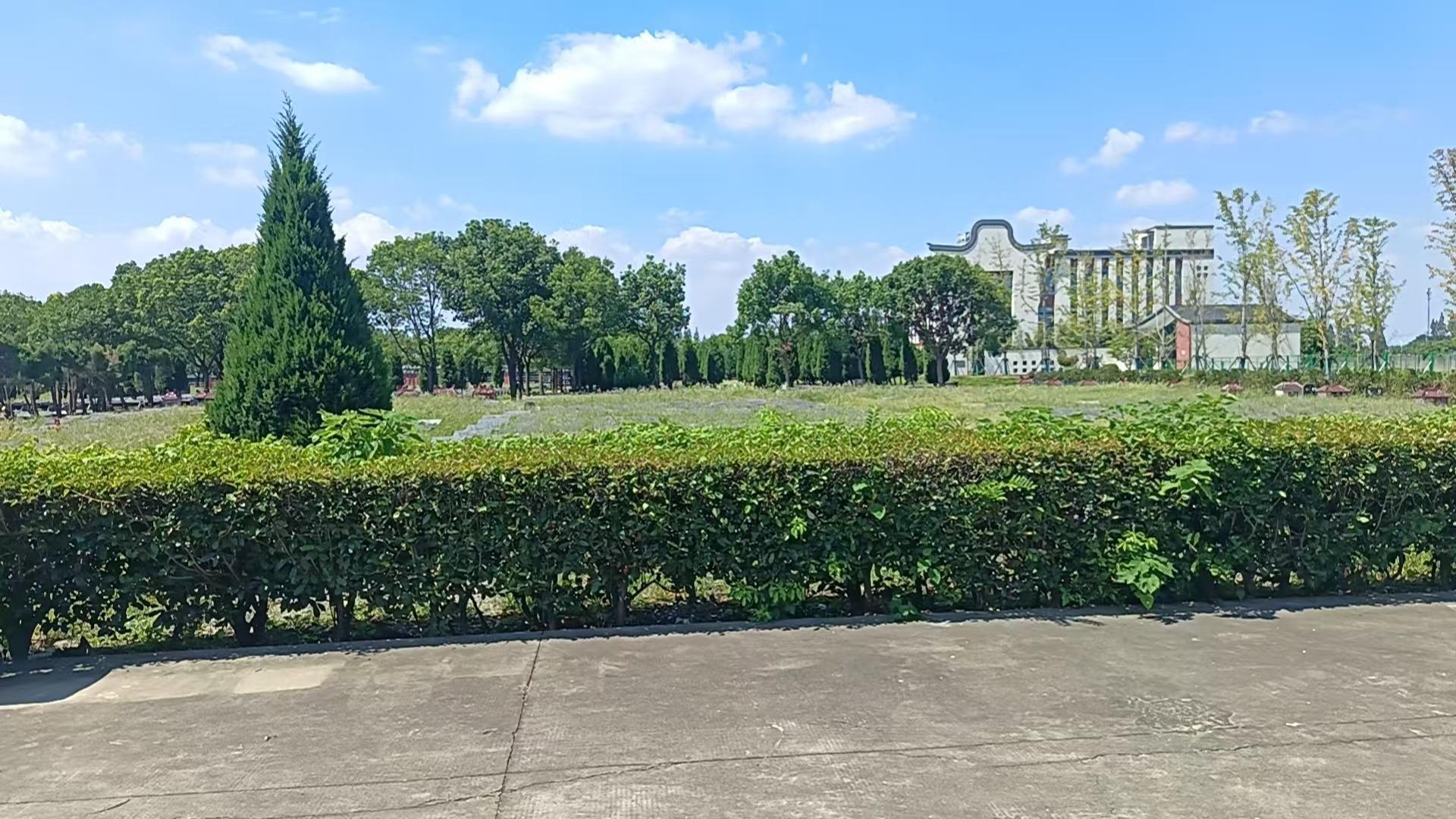 凤桥镇公墓