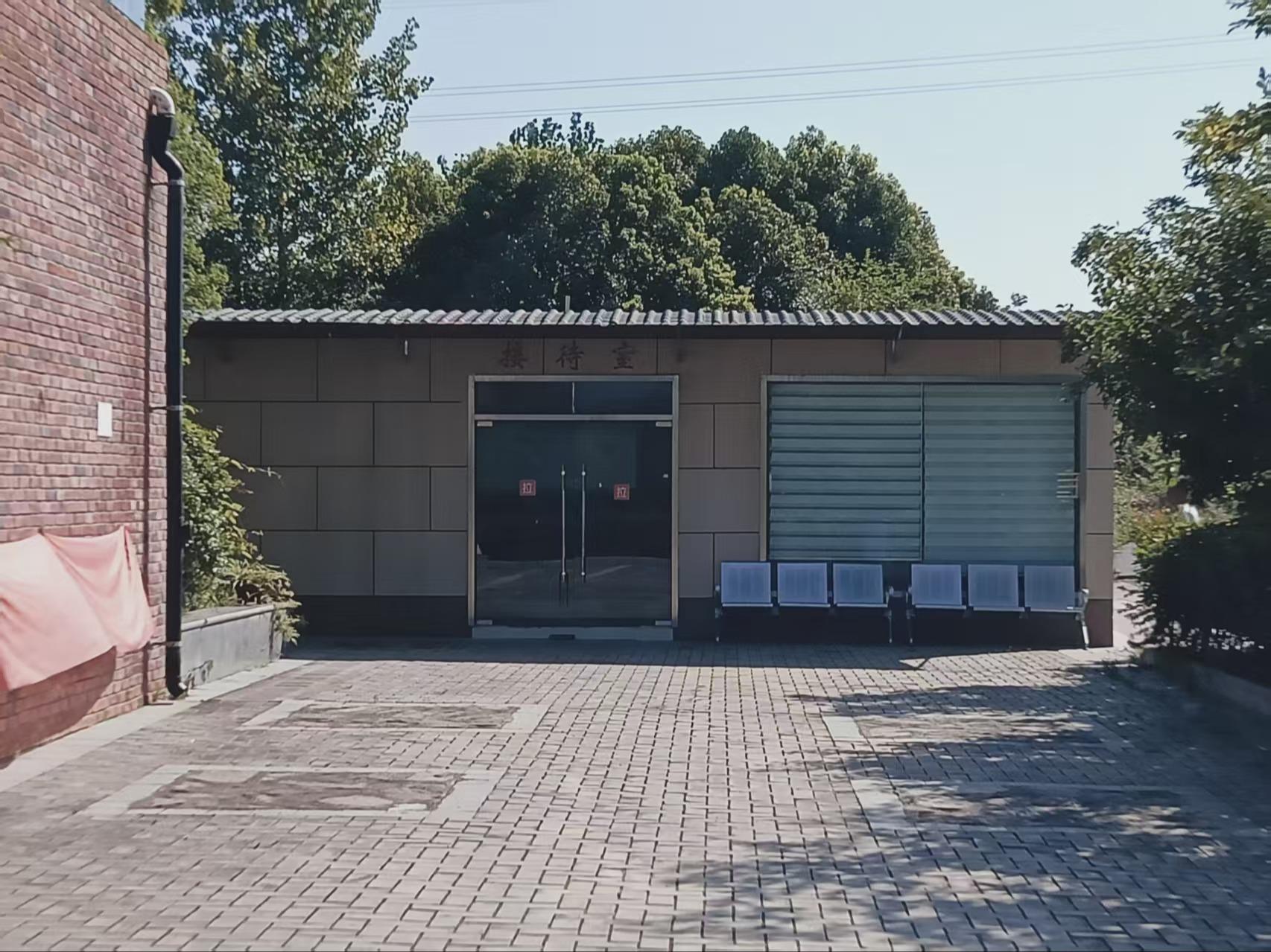 湖熟街道卧龙山公墓