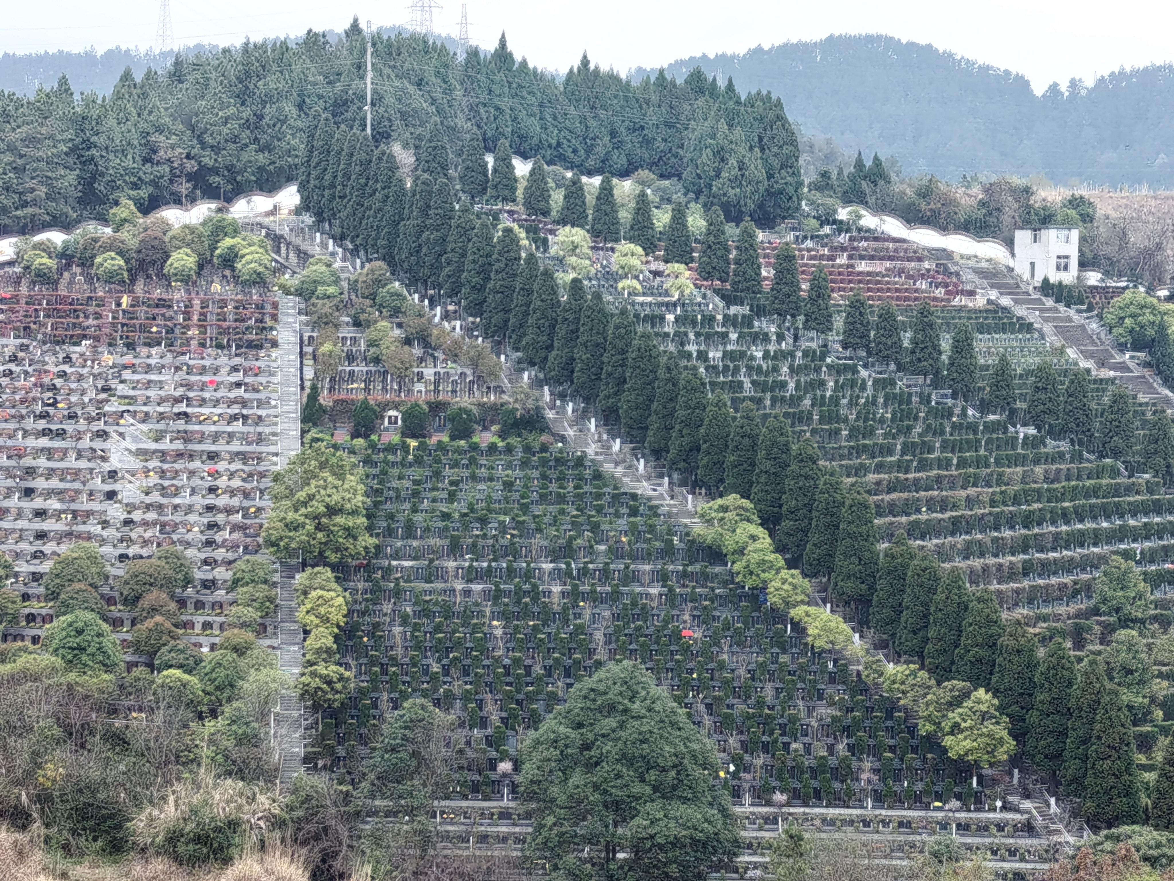江油市园宝山公墓