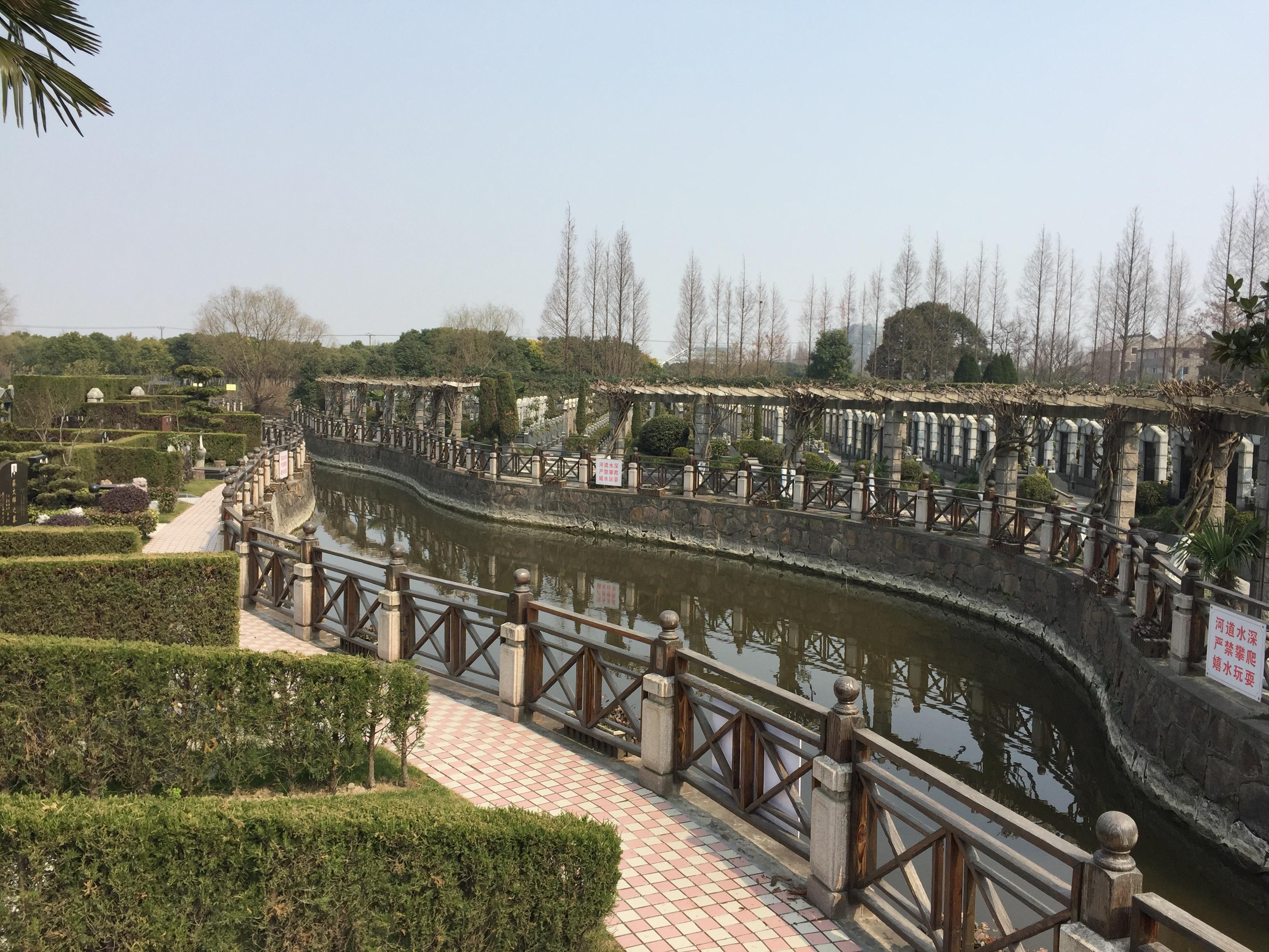上海天国墓园园区图片