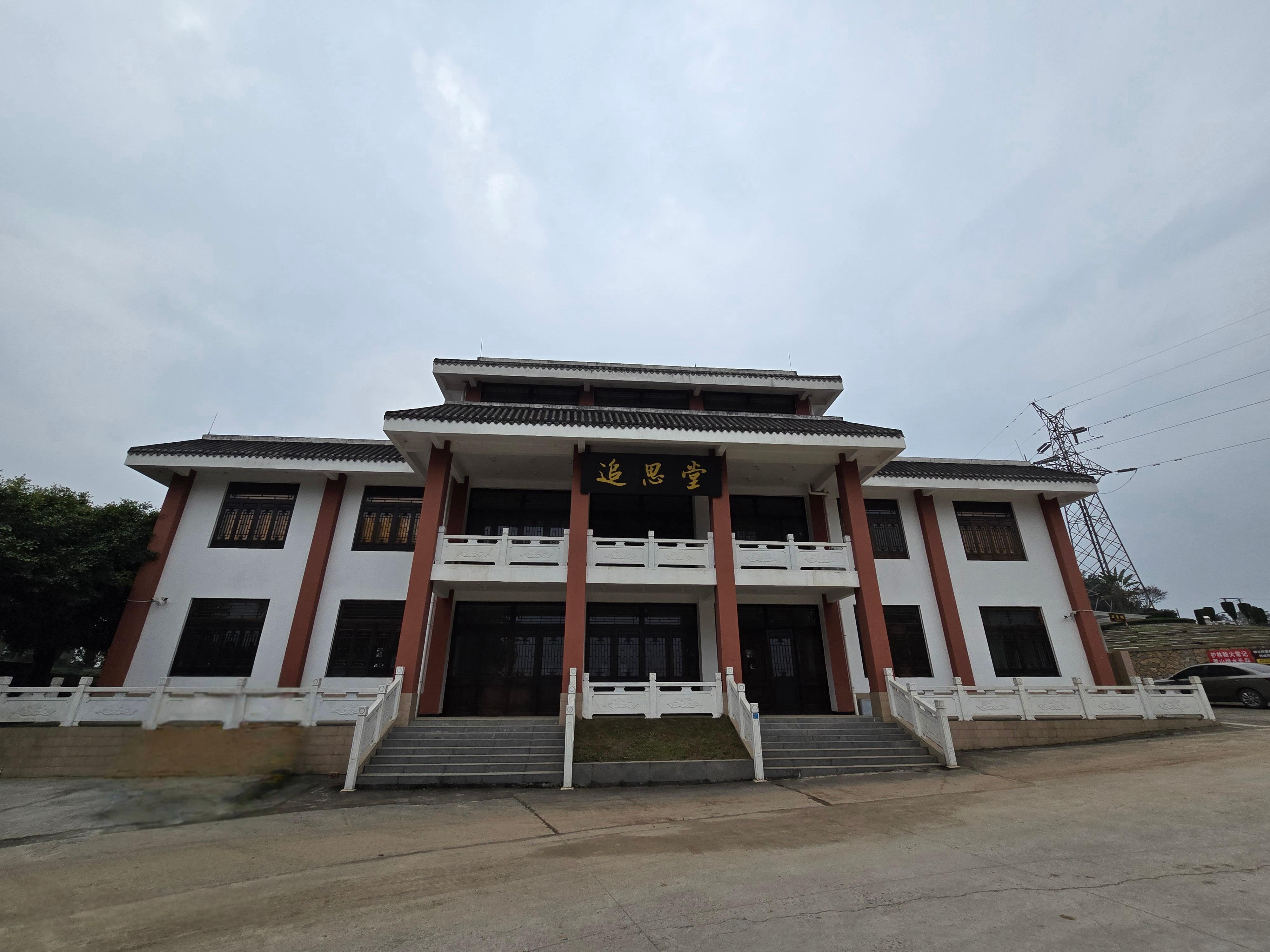 五通桥区多宝寺公墓园区图片