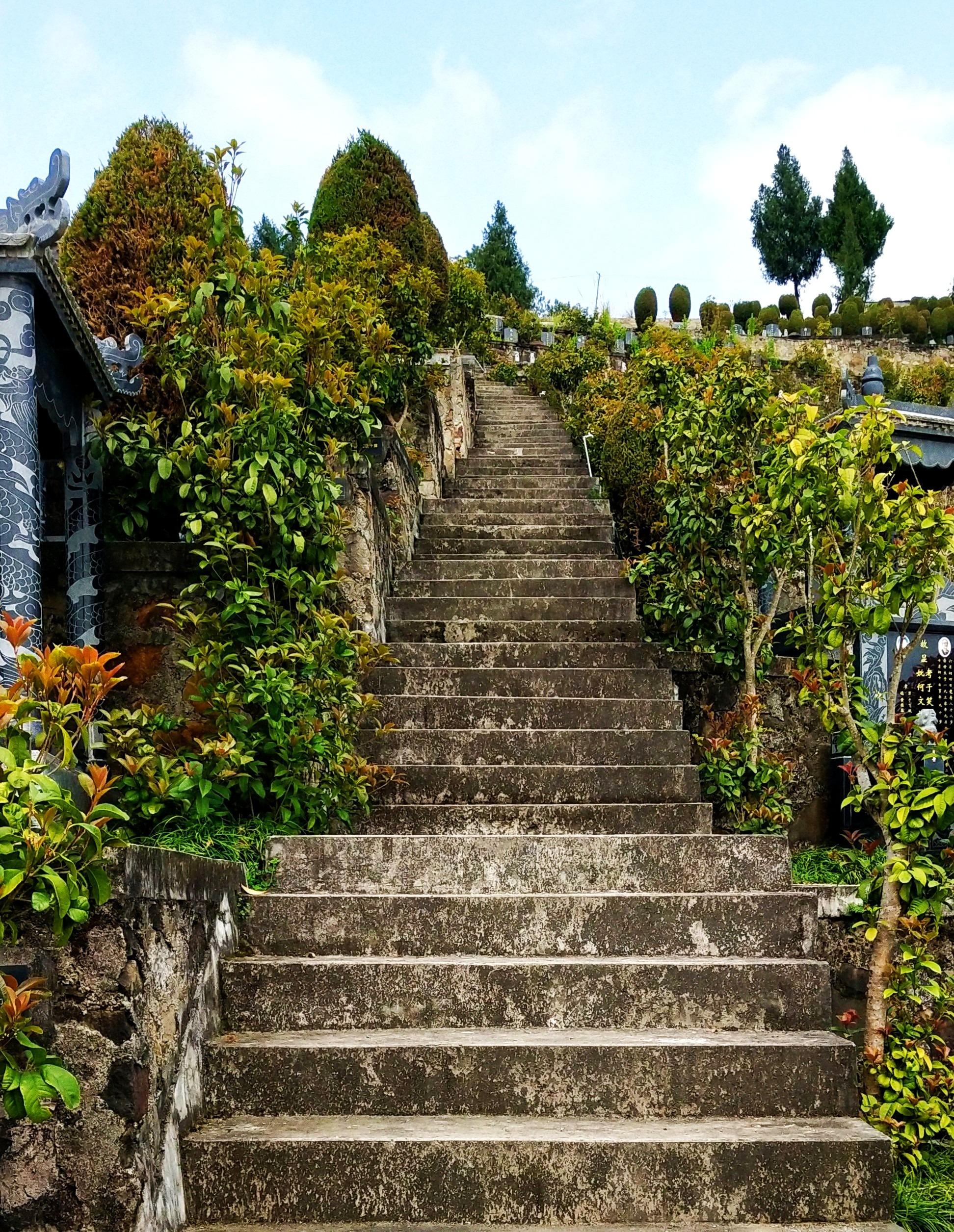 奉节县仙鹤陵公墓有限责任公司园区图片