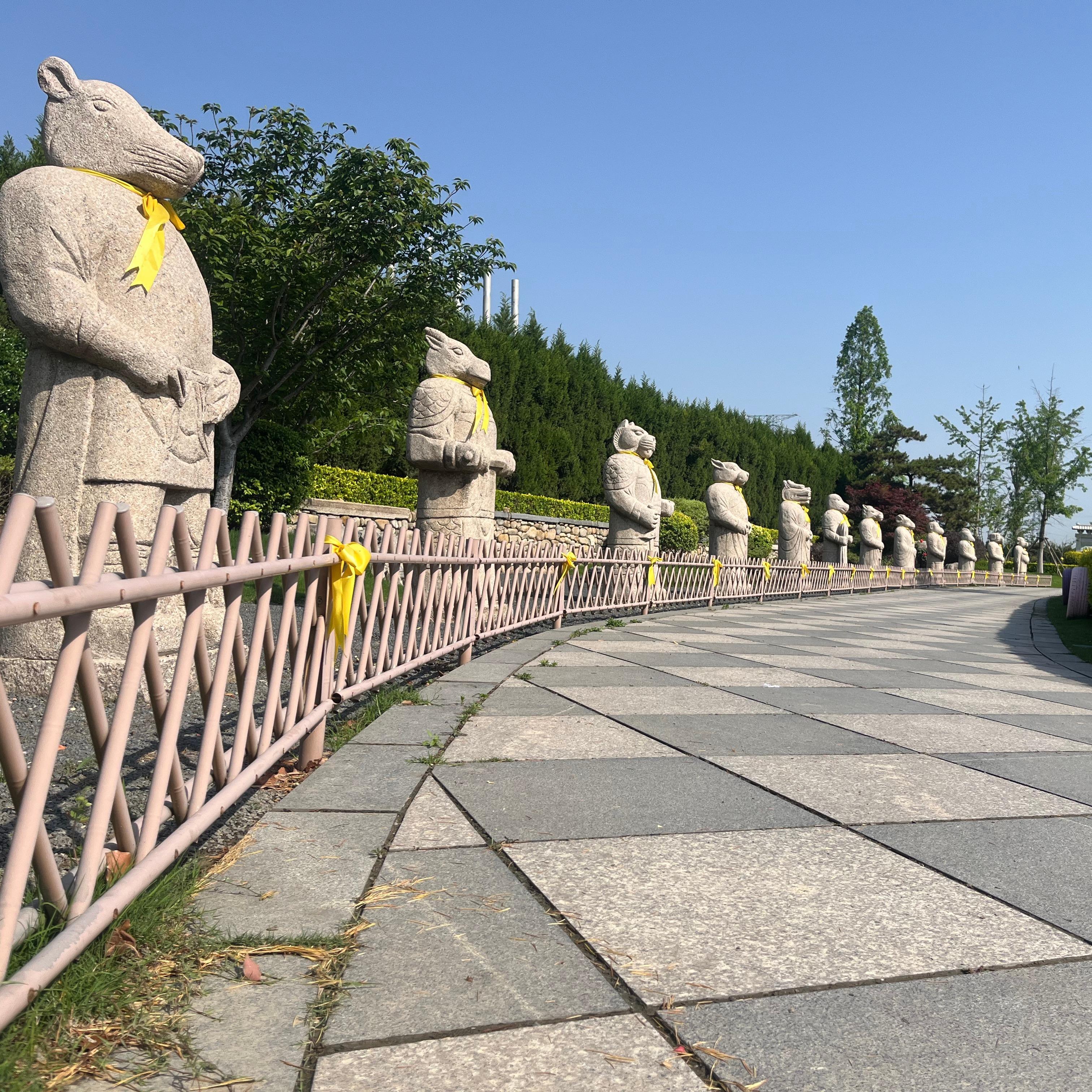 泗阳县桃源公墓有限公司园区图片