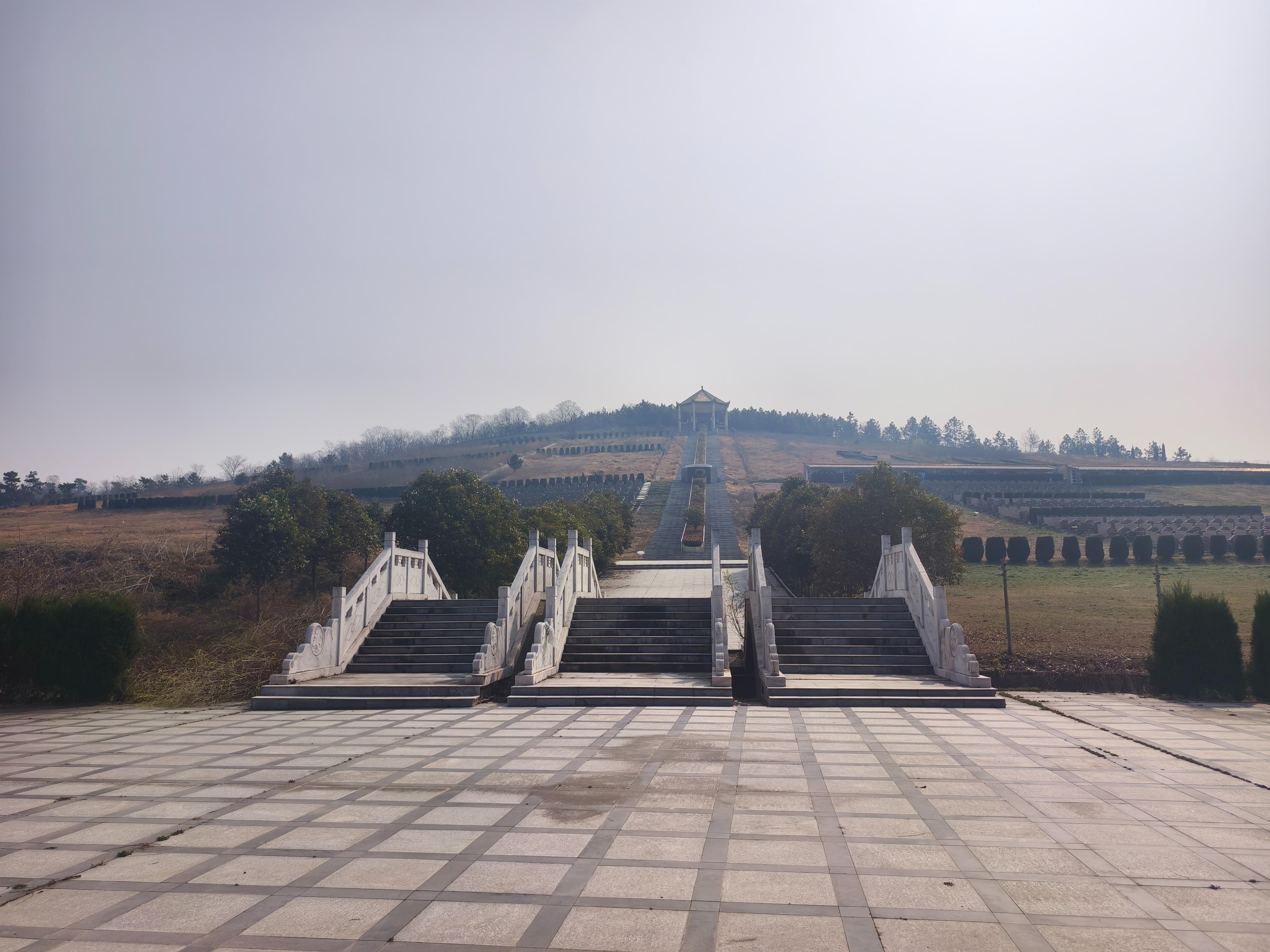 蚌埠市平山陵园有限责任公司园区图片