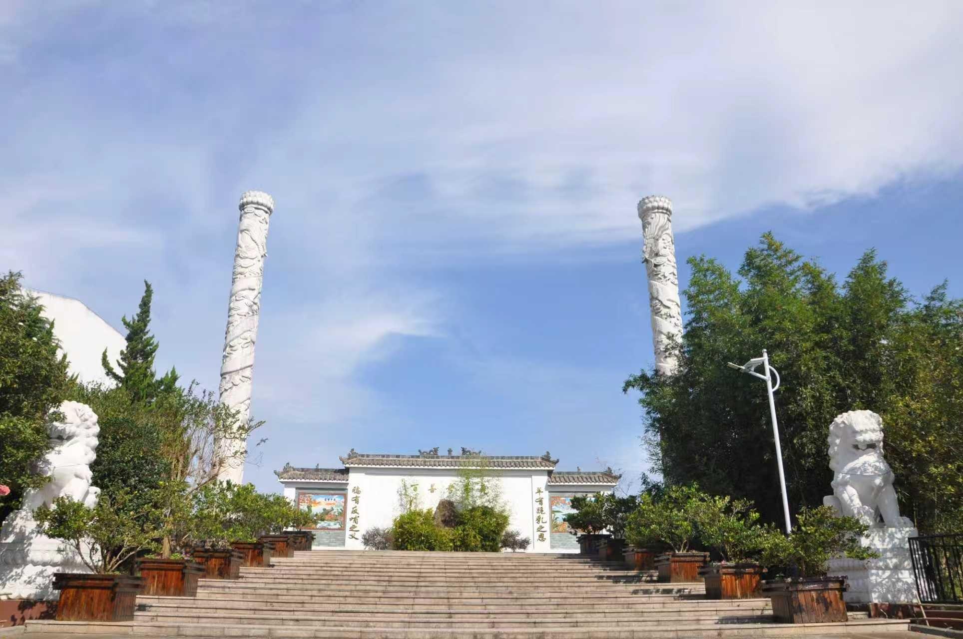 信阳市金山陵园有限公司园区图片