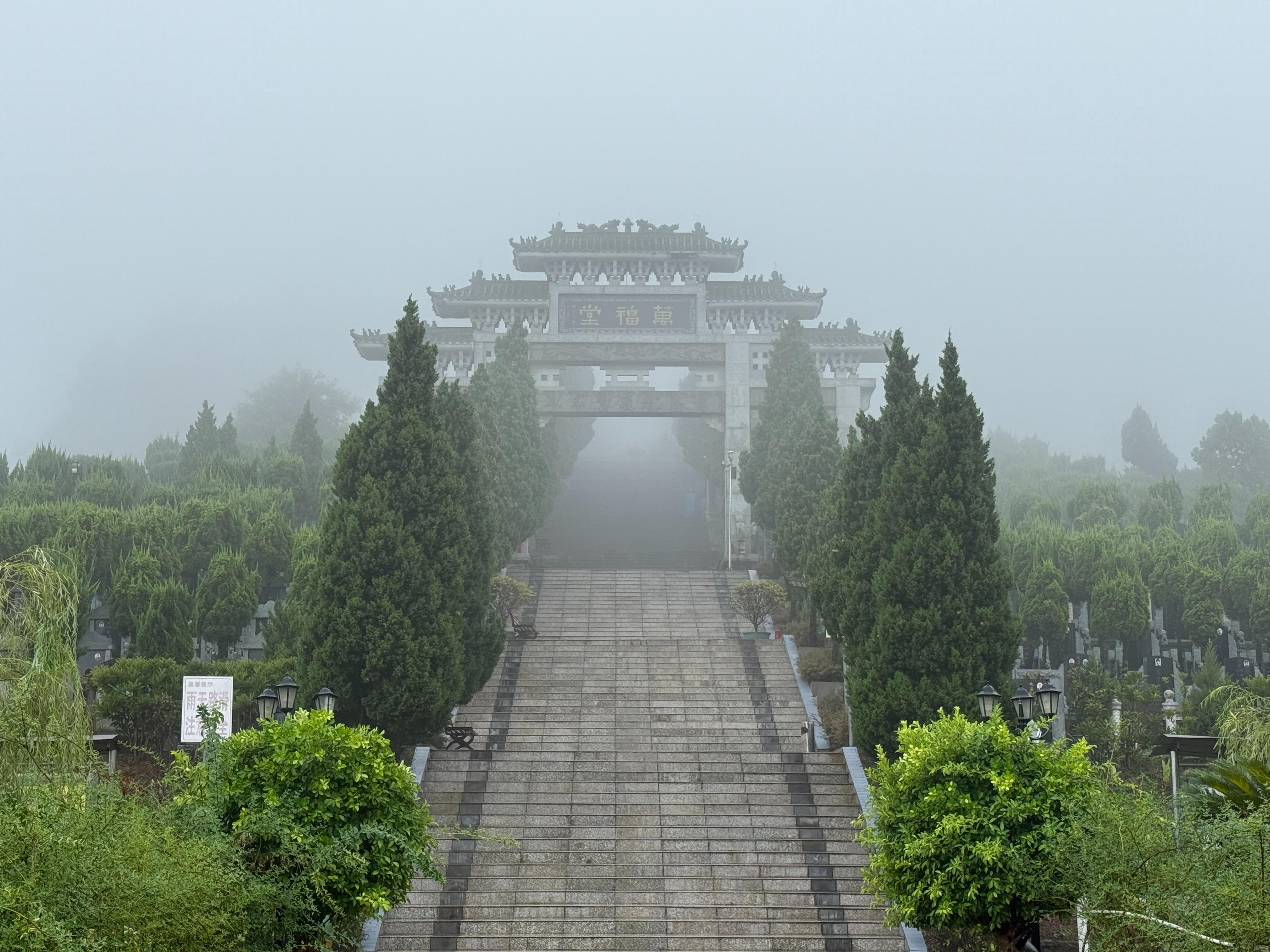 重庆市万州区万福堂陵园园区图片