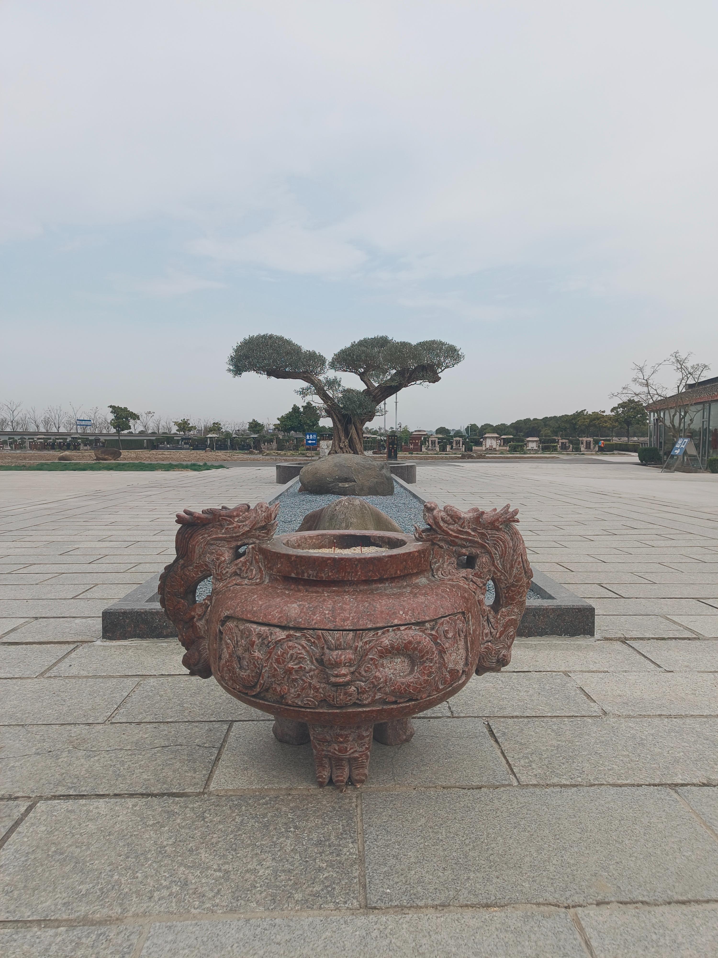 上海华夏公墓园区图片