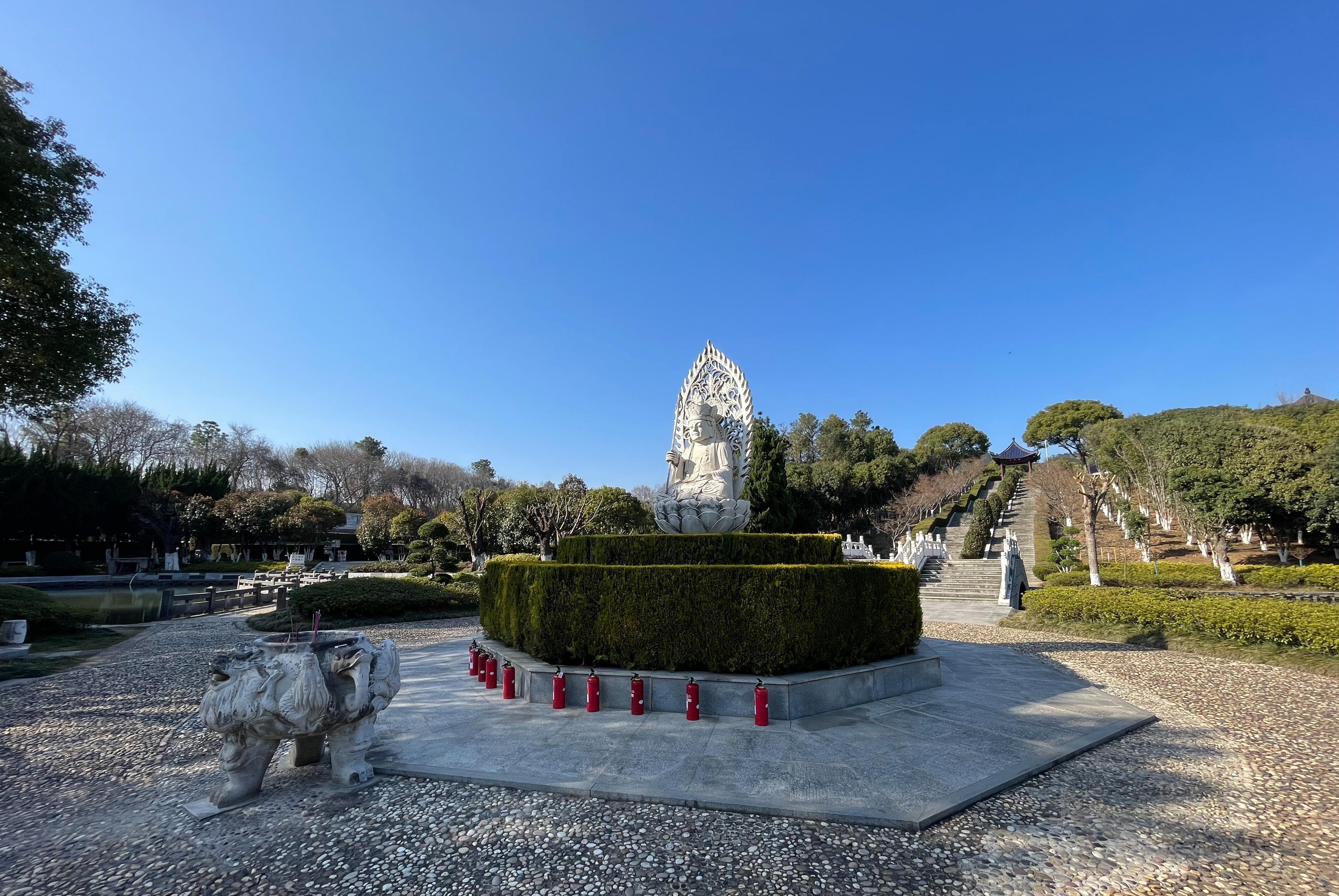 祖堂山陵园园区图片