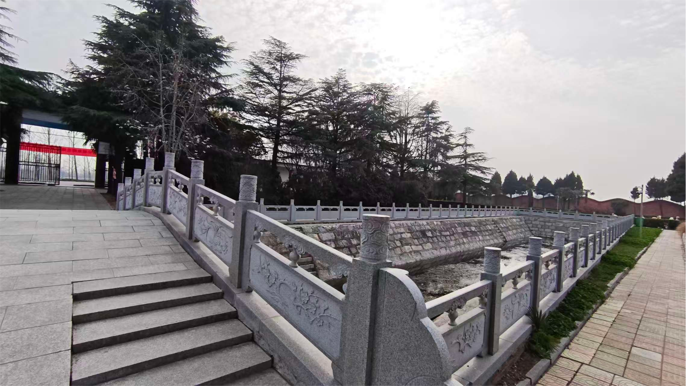 周口永安福陵园园区图片