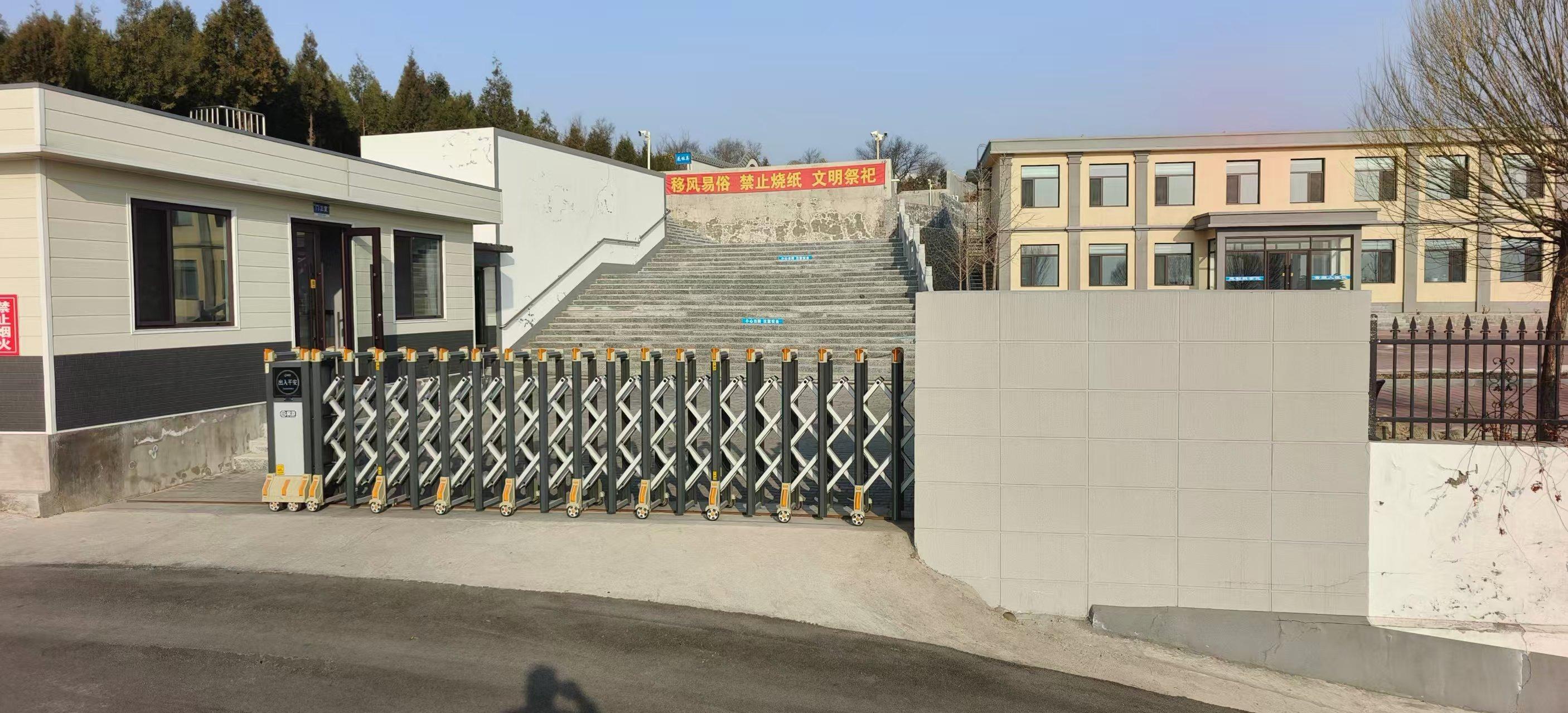 凌源市凤园公益性公墓