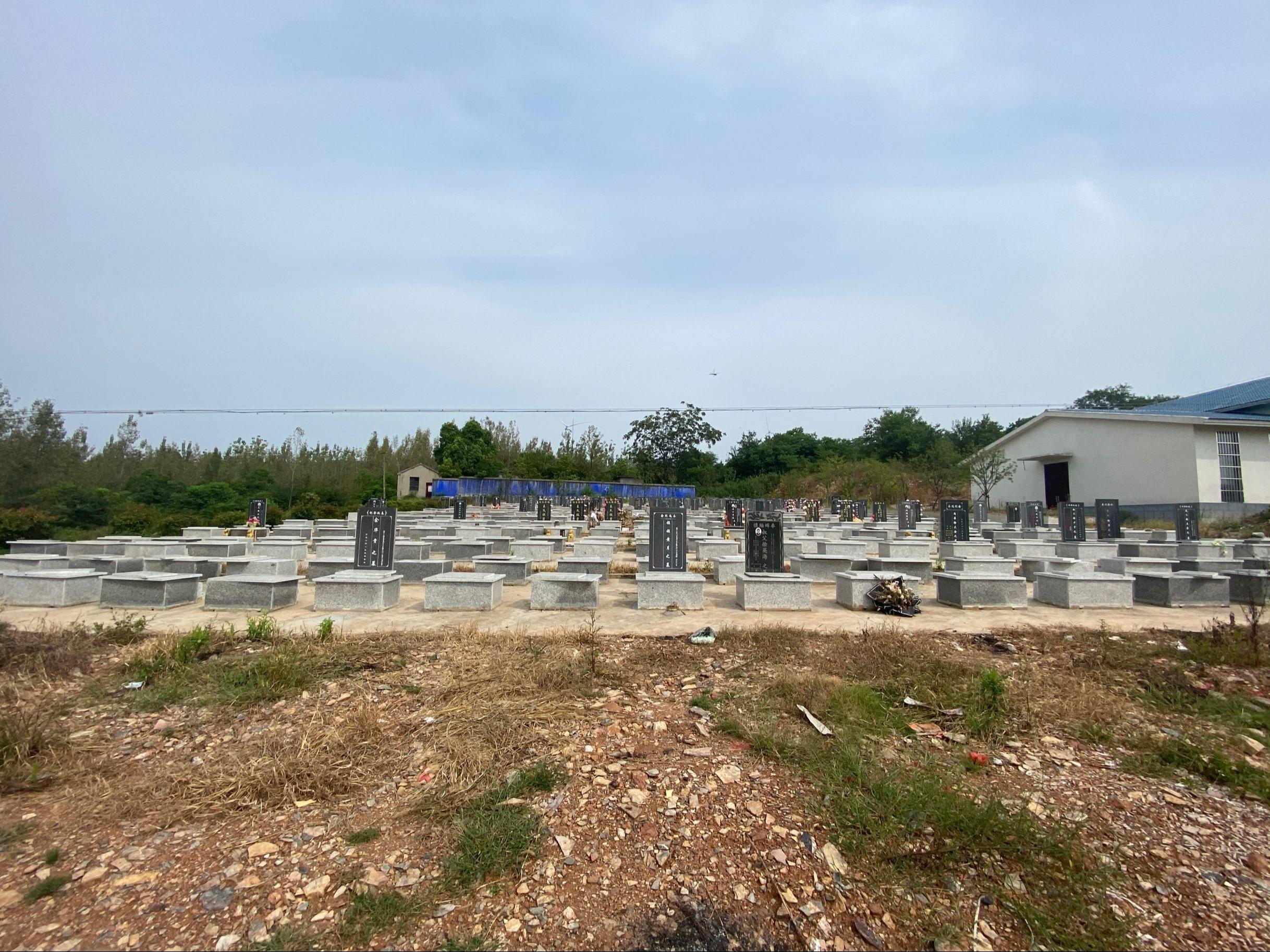 滁州市全椒县马厂镇玉屏山公益性公墓。园区图片