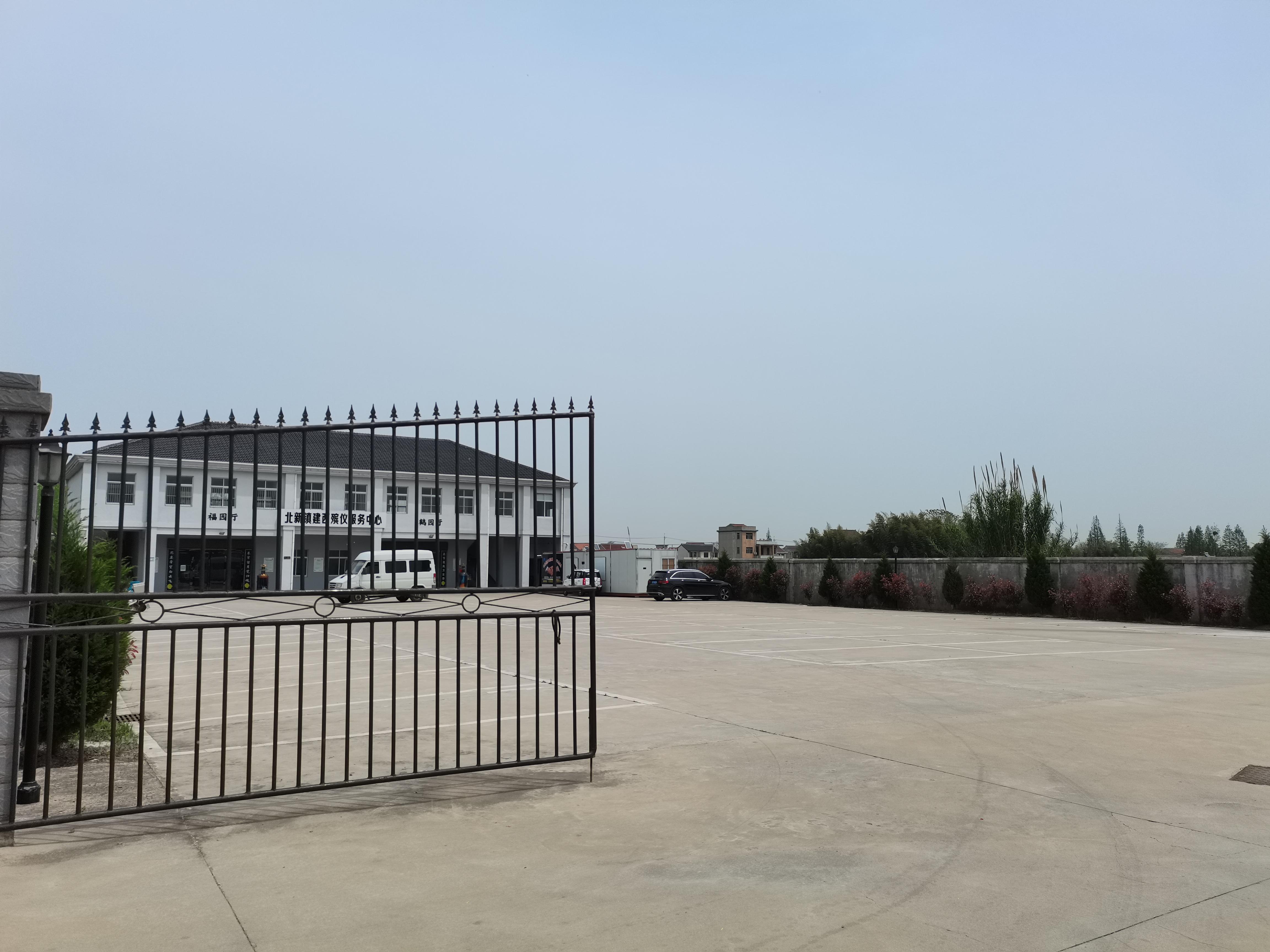 启东市北新镇公益性公墓园区图片