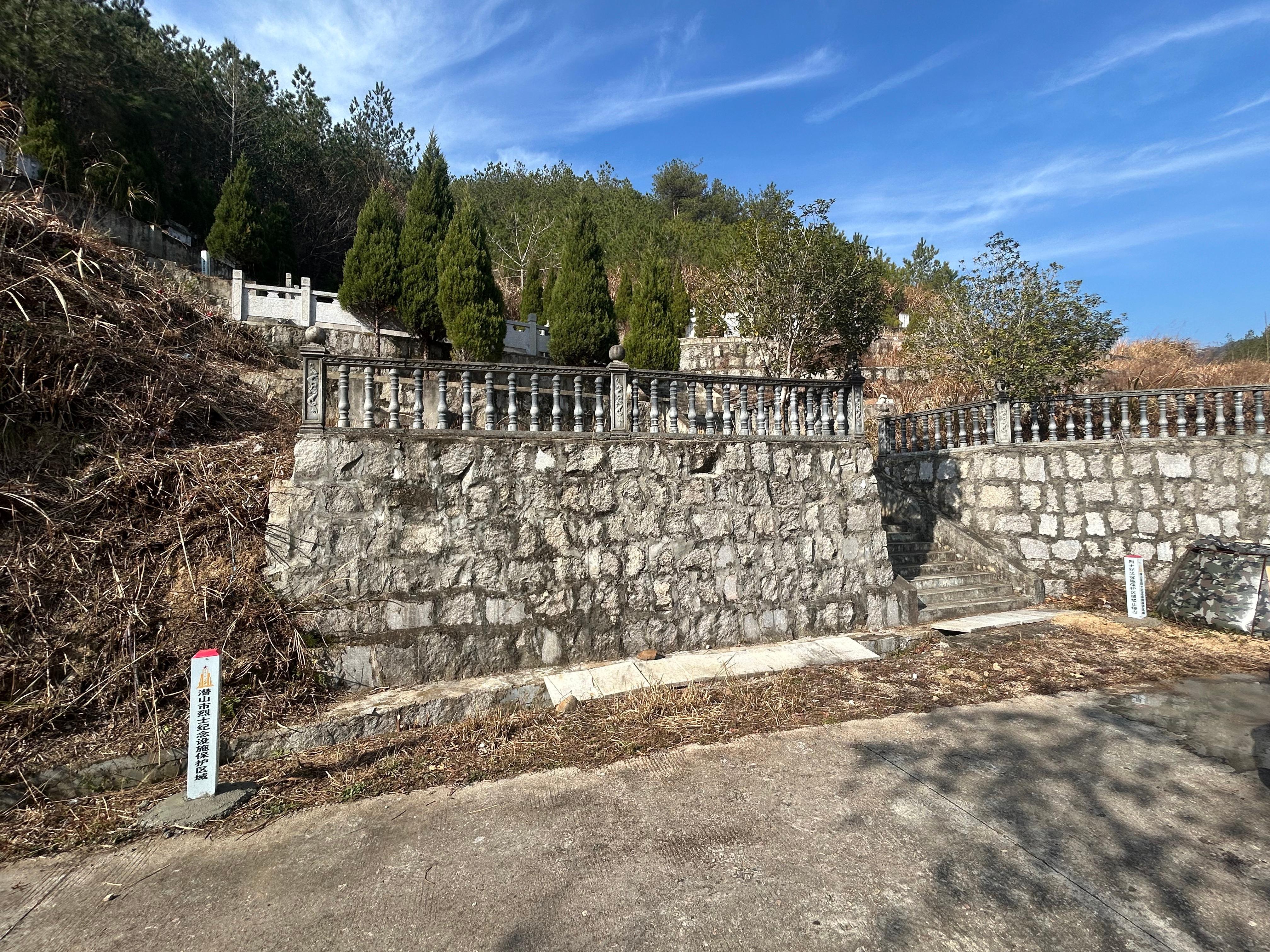 潜山市黄柏镇月亮山公益性公墓园区图片