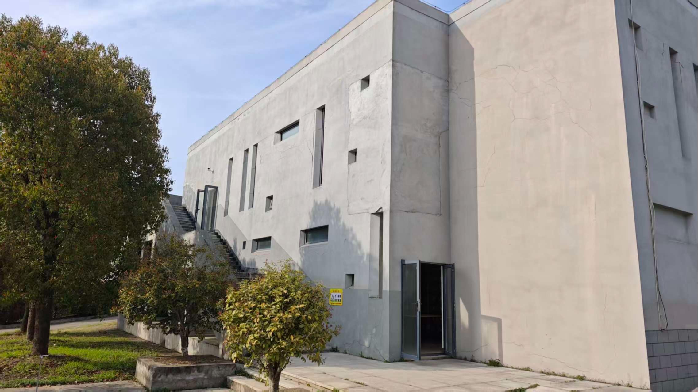 回峰山骨灰堂园区图片