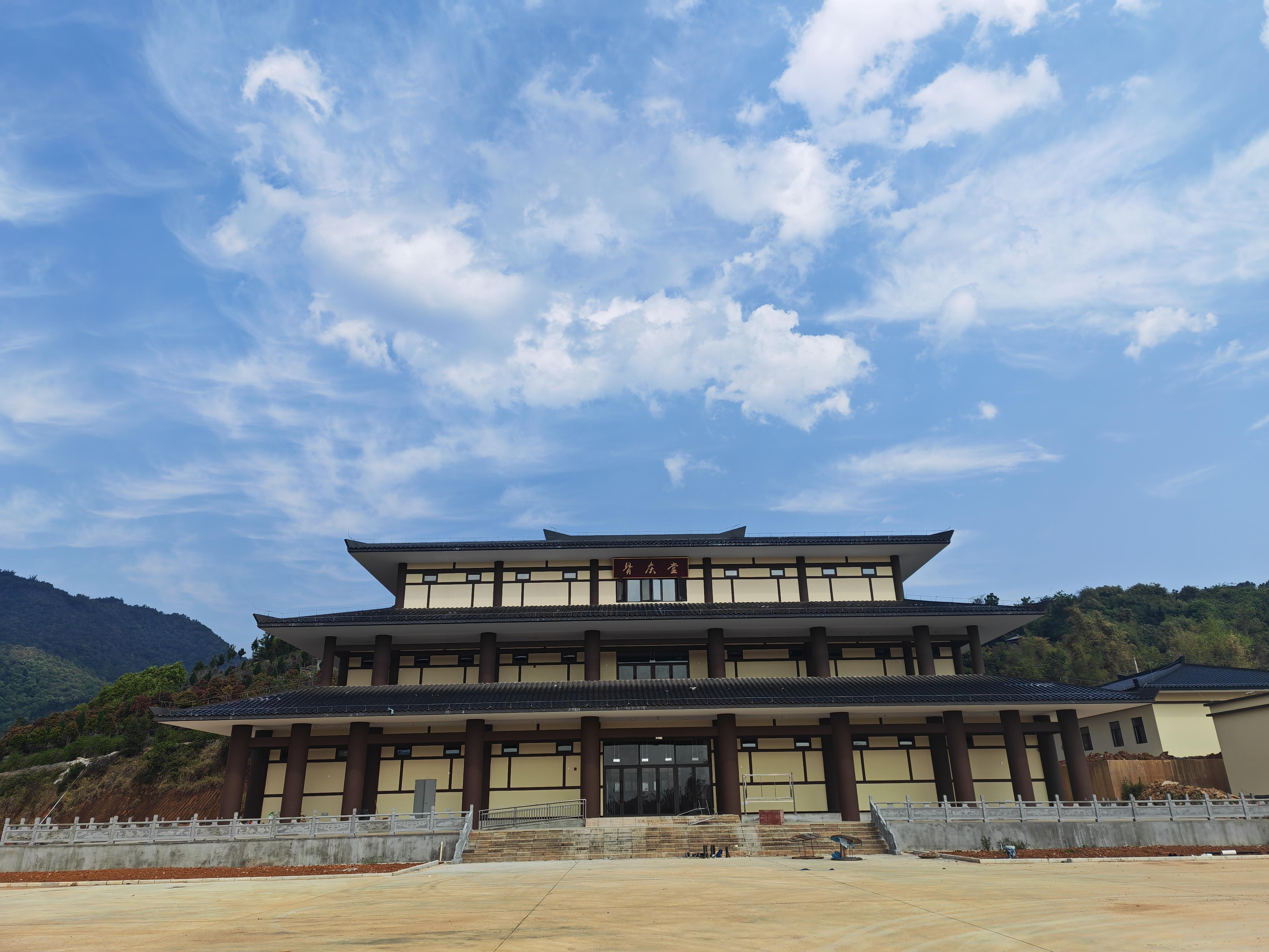 芒市骨灰堂园区图片