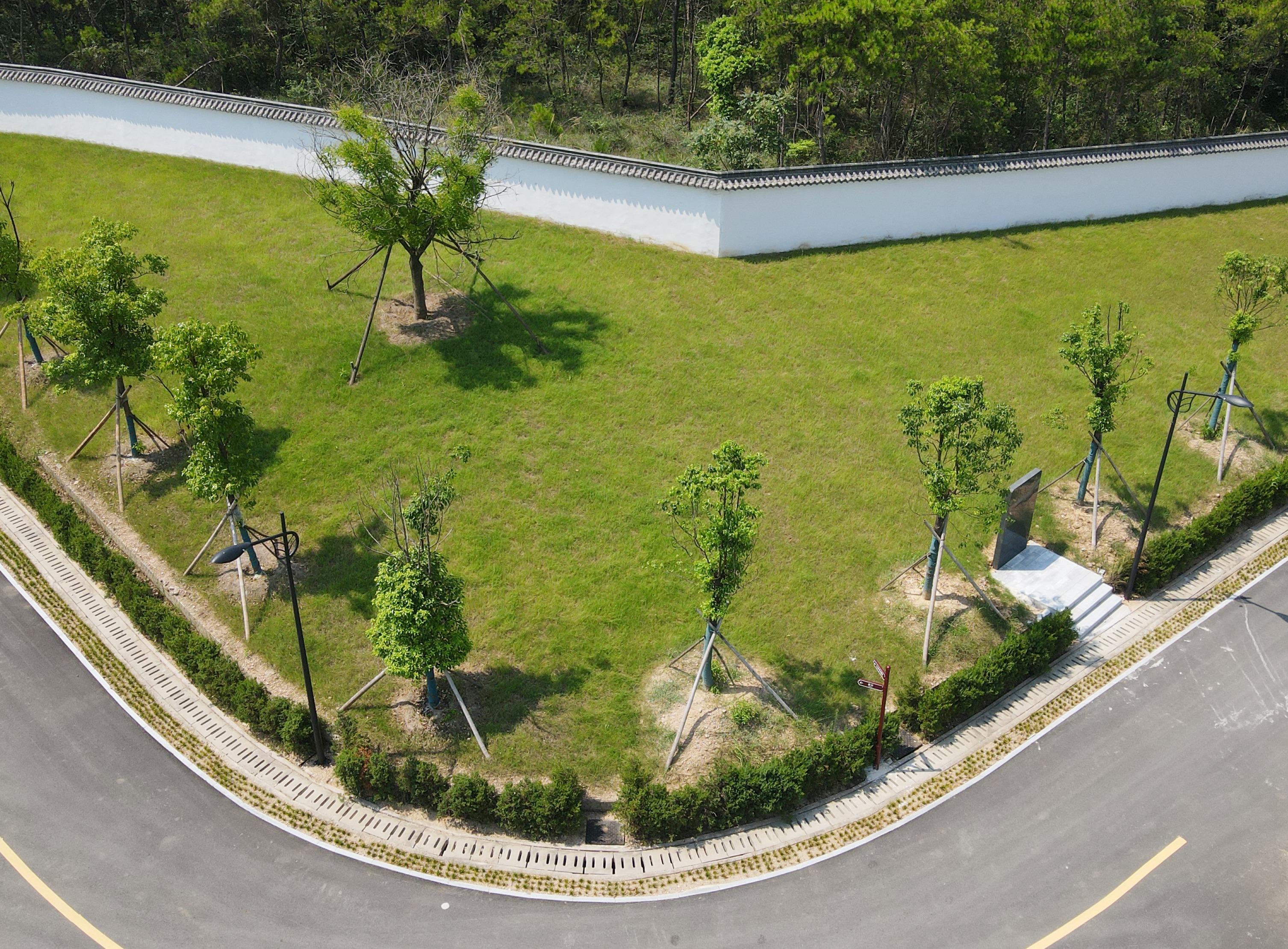 潜山市花园山文化陵园城市公益性公墓园区图片