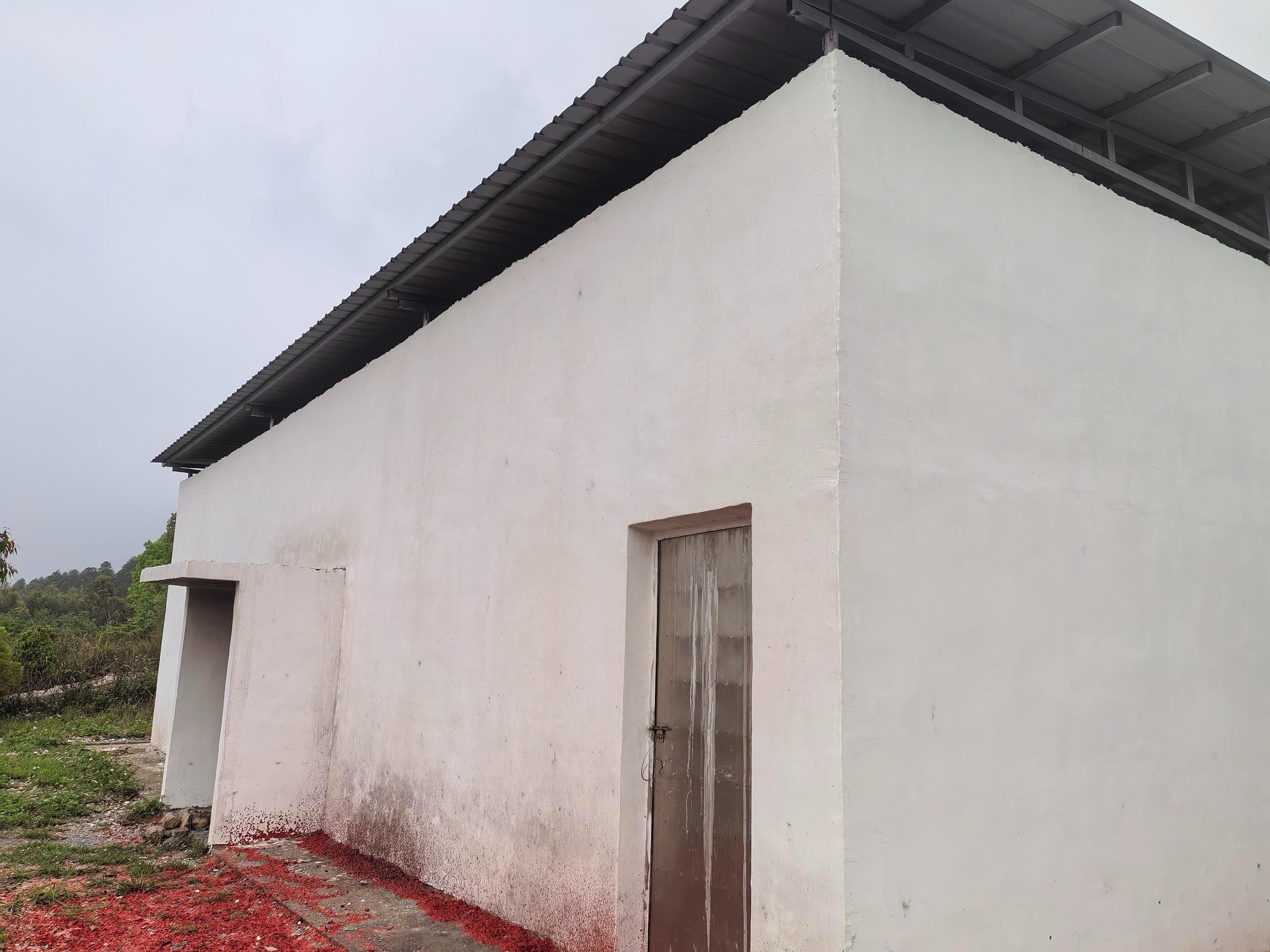 上洞村白围仔组骨灰楼