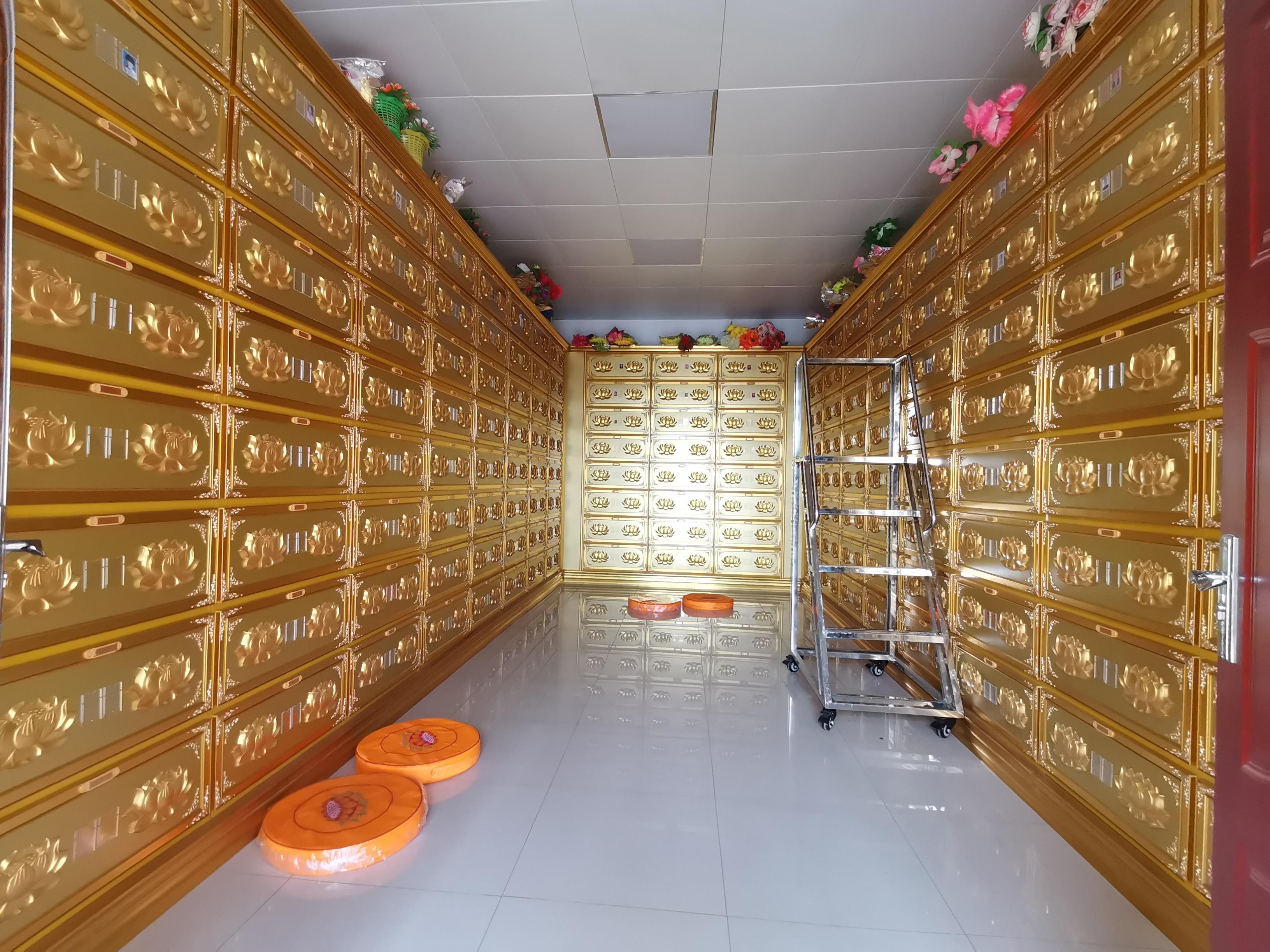 苏湾镇广佛寺安息堂园区图片
