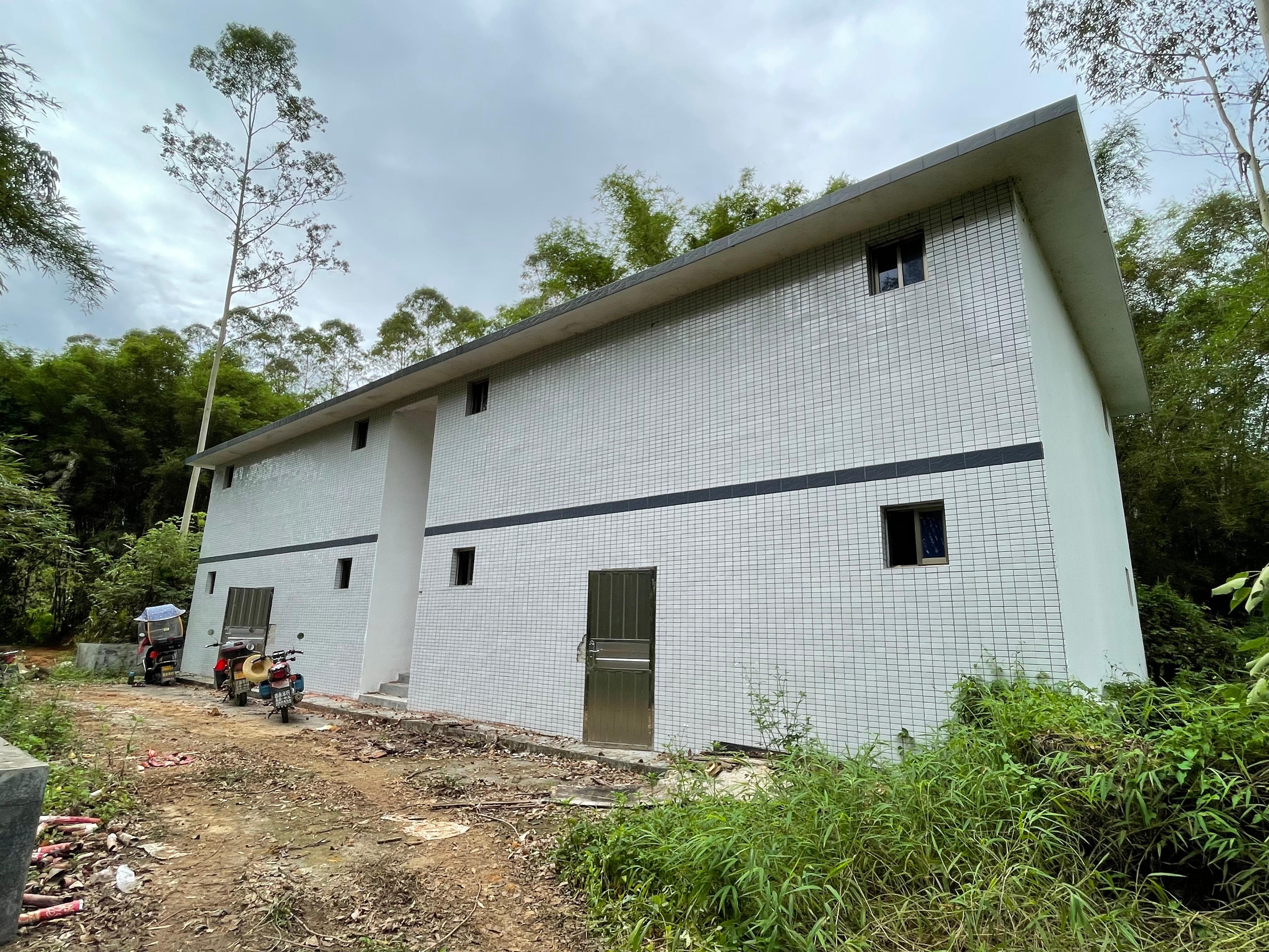 新江镇新展村老屋组公益性骨灰楼园区图片
