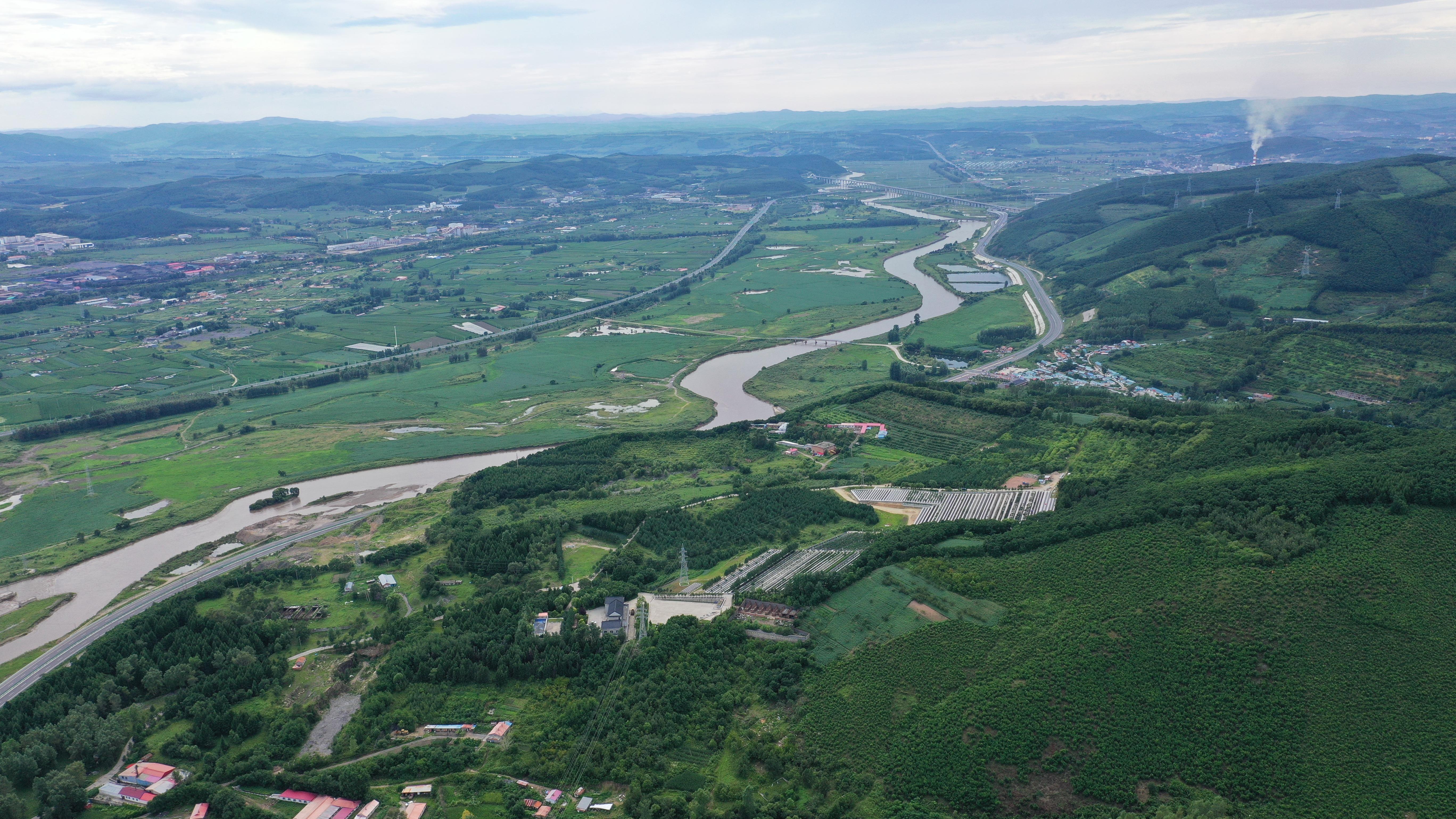 鸡西市四龙山公墓有限公司园区图片