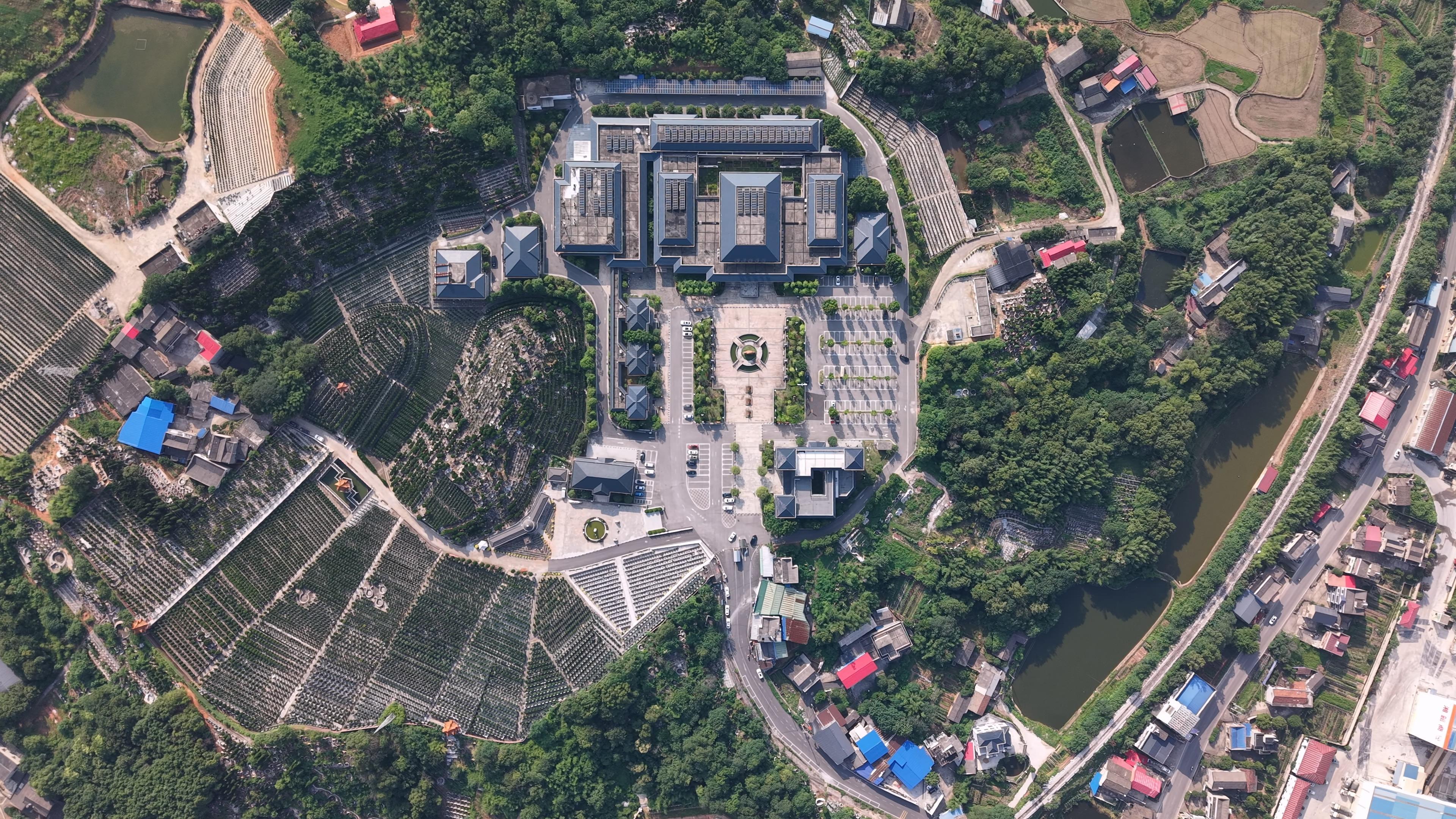 湘潭市天福陵园园区图片