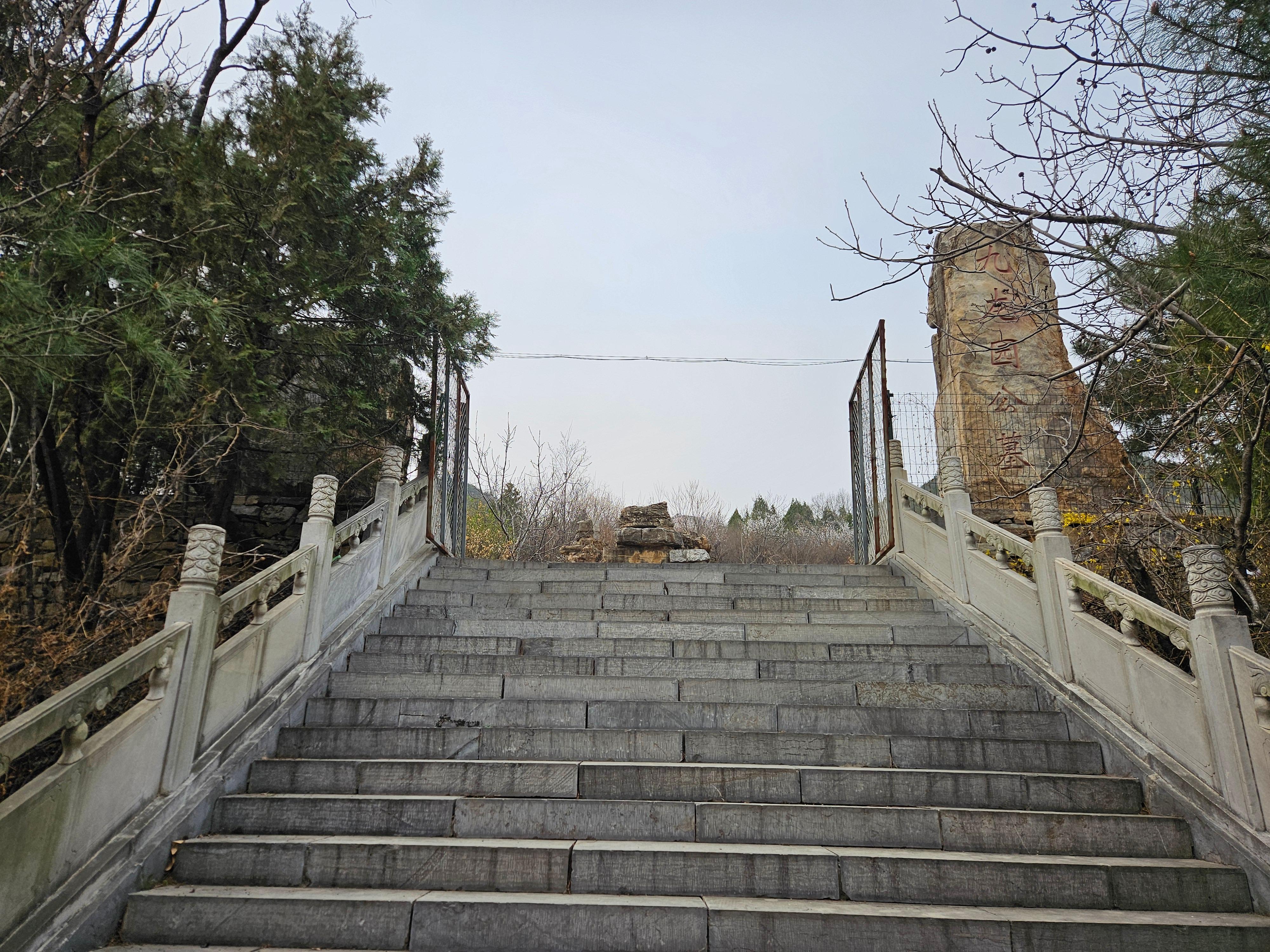 北京市平谷区黄松峪乡九龙园公益性公墓园区图片