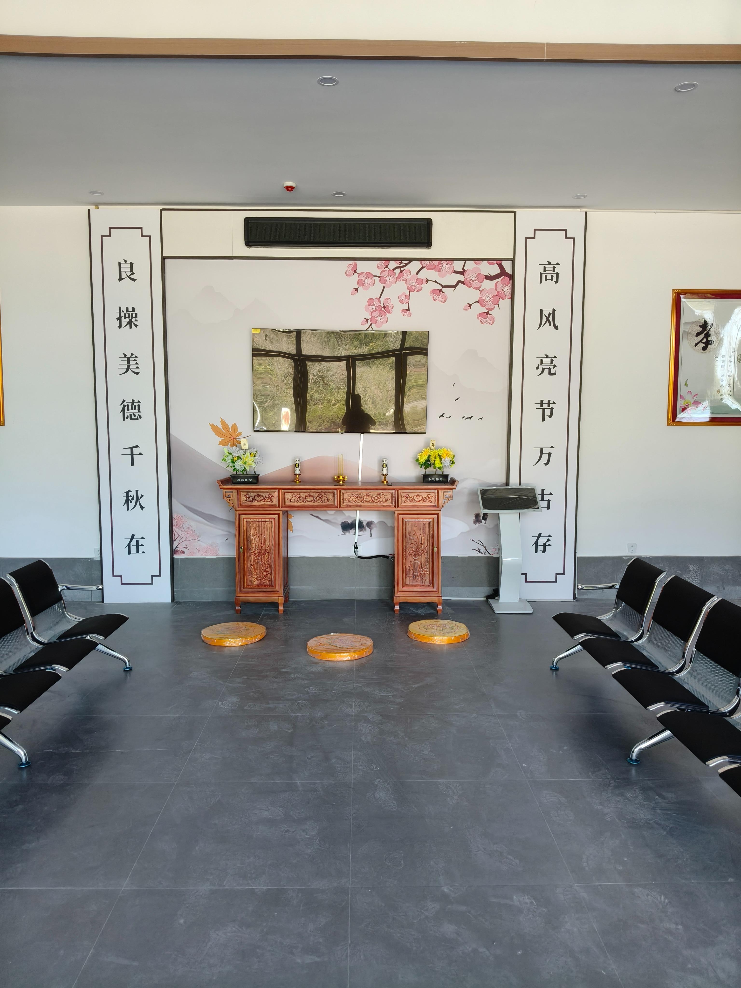 安吉县天荒坪镇白水湾村骨灰堂园区图片
