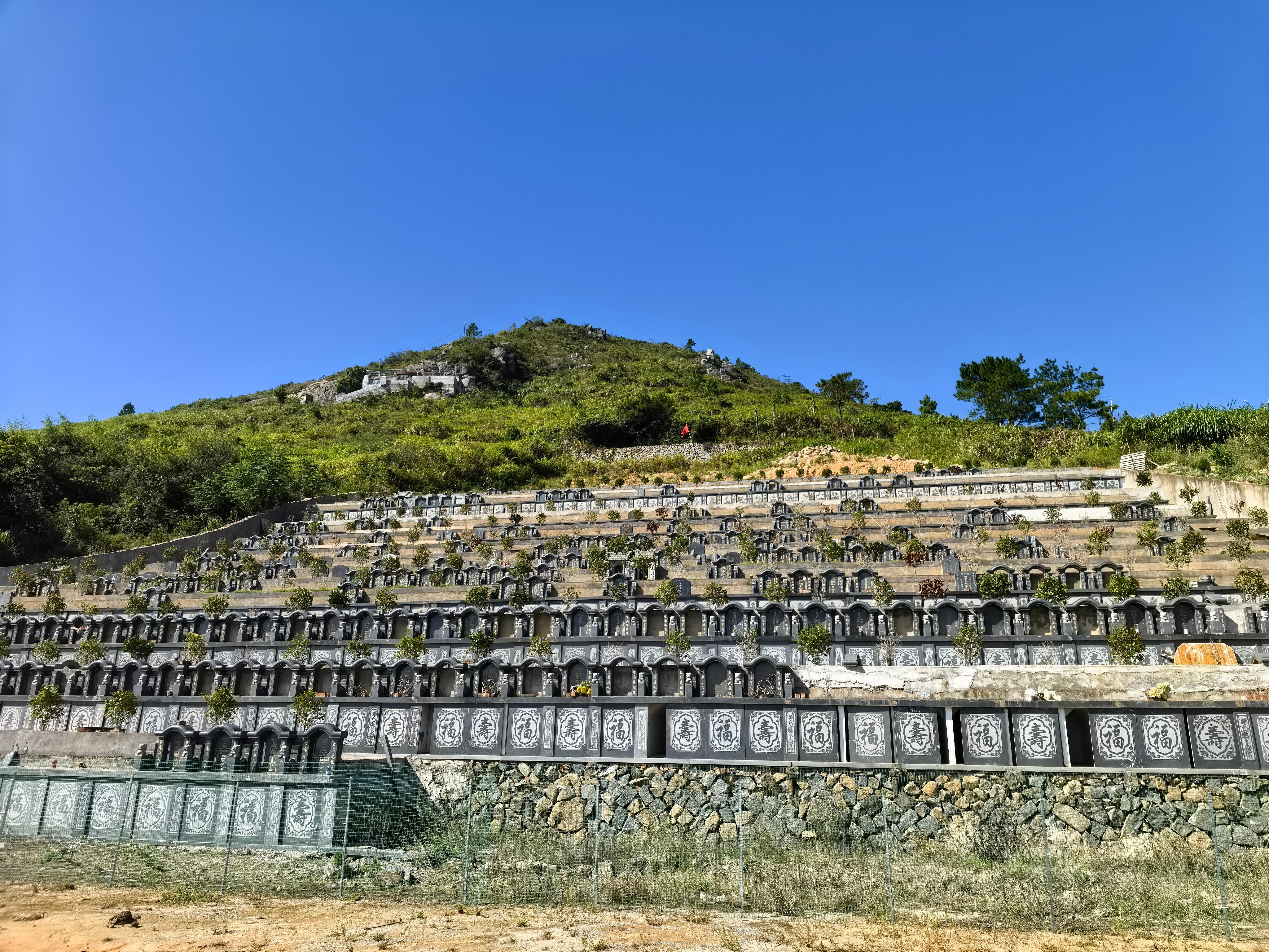 霞关镇仙岩公益性公墓园区图片