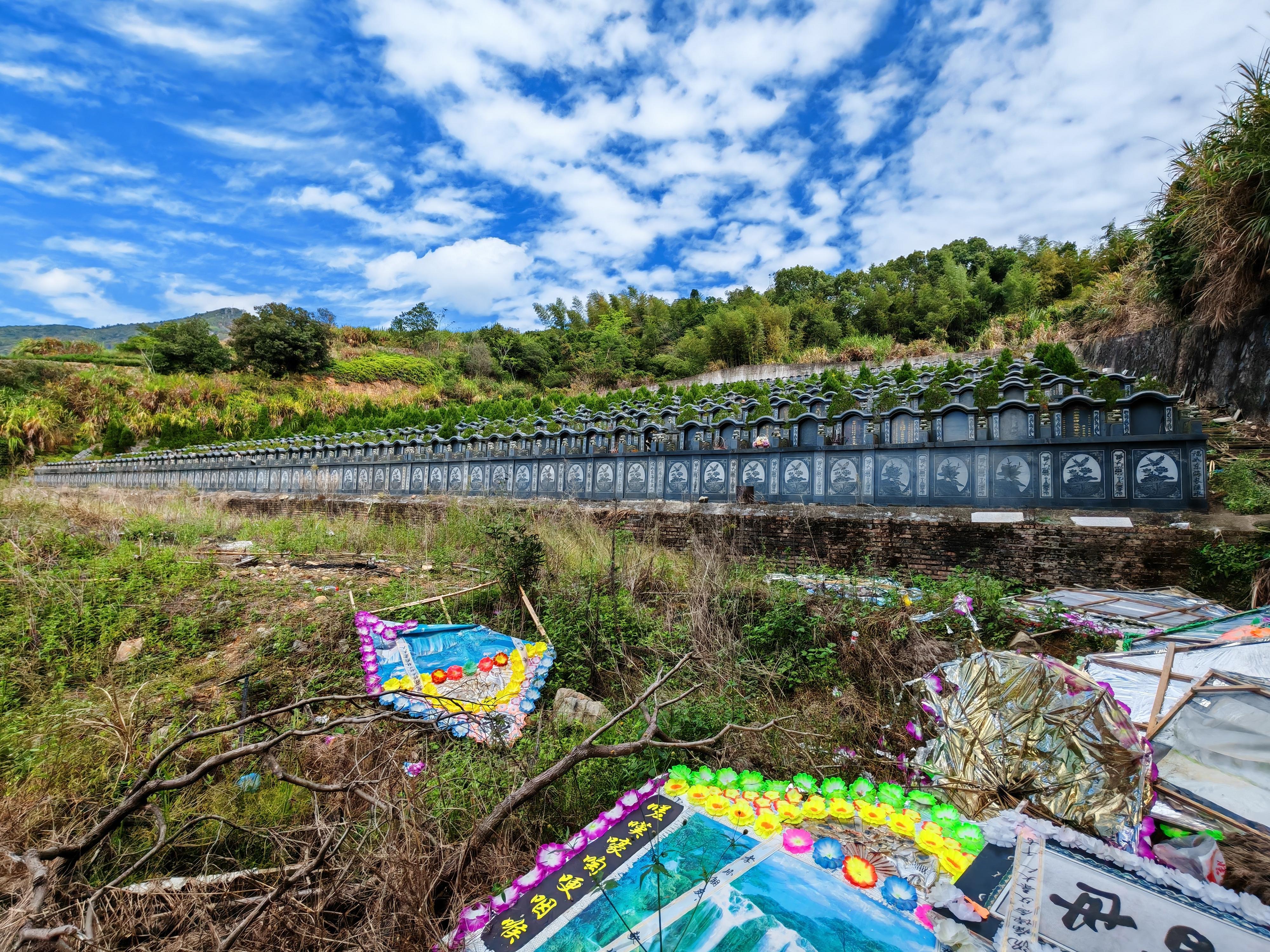 霞关镇蓬福山公益性公墓园区图片