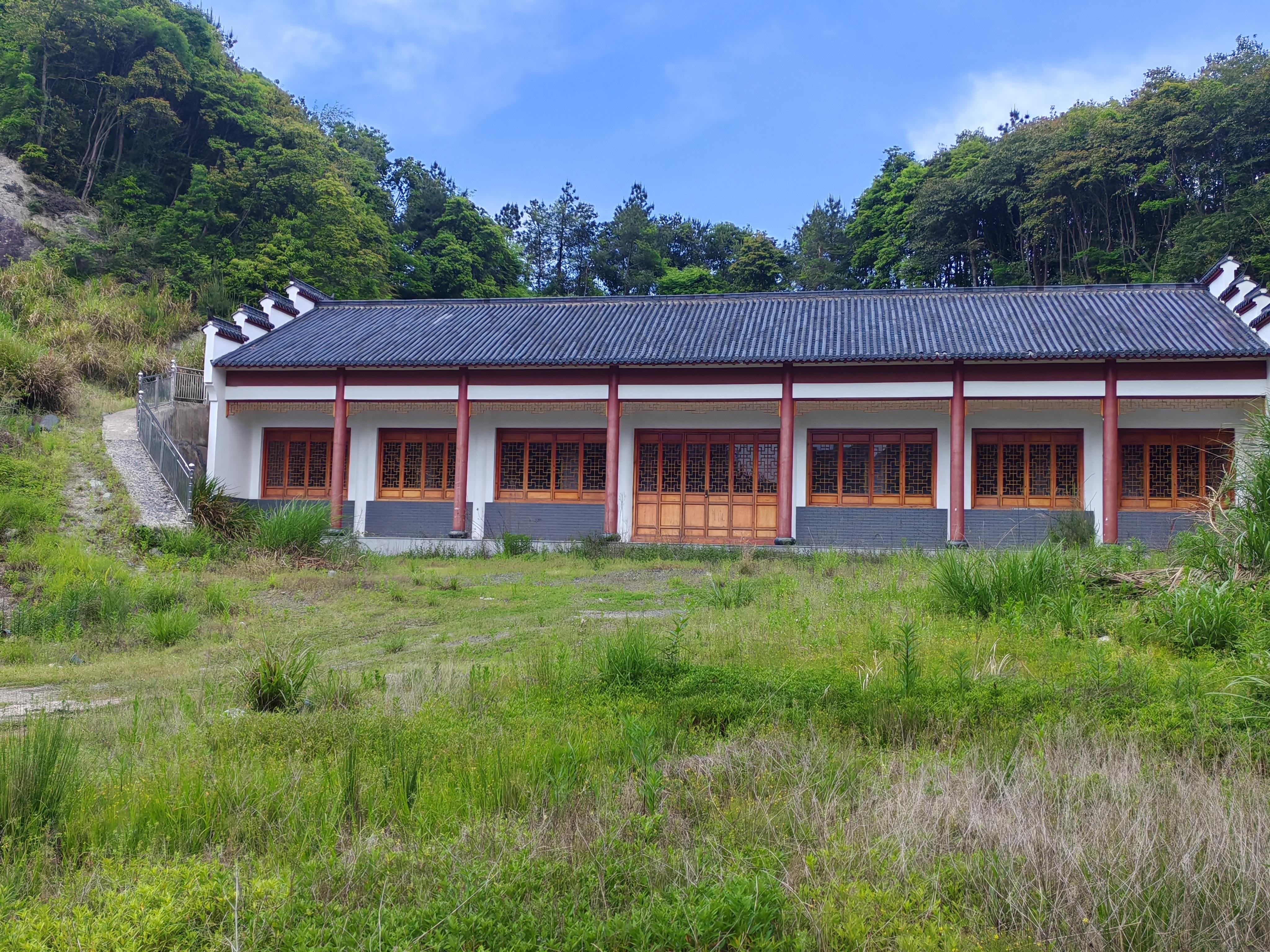金华市磐安县尖山镇胡宅骨灰堂