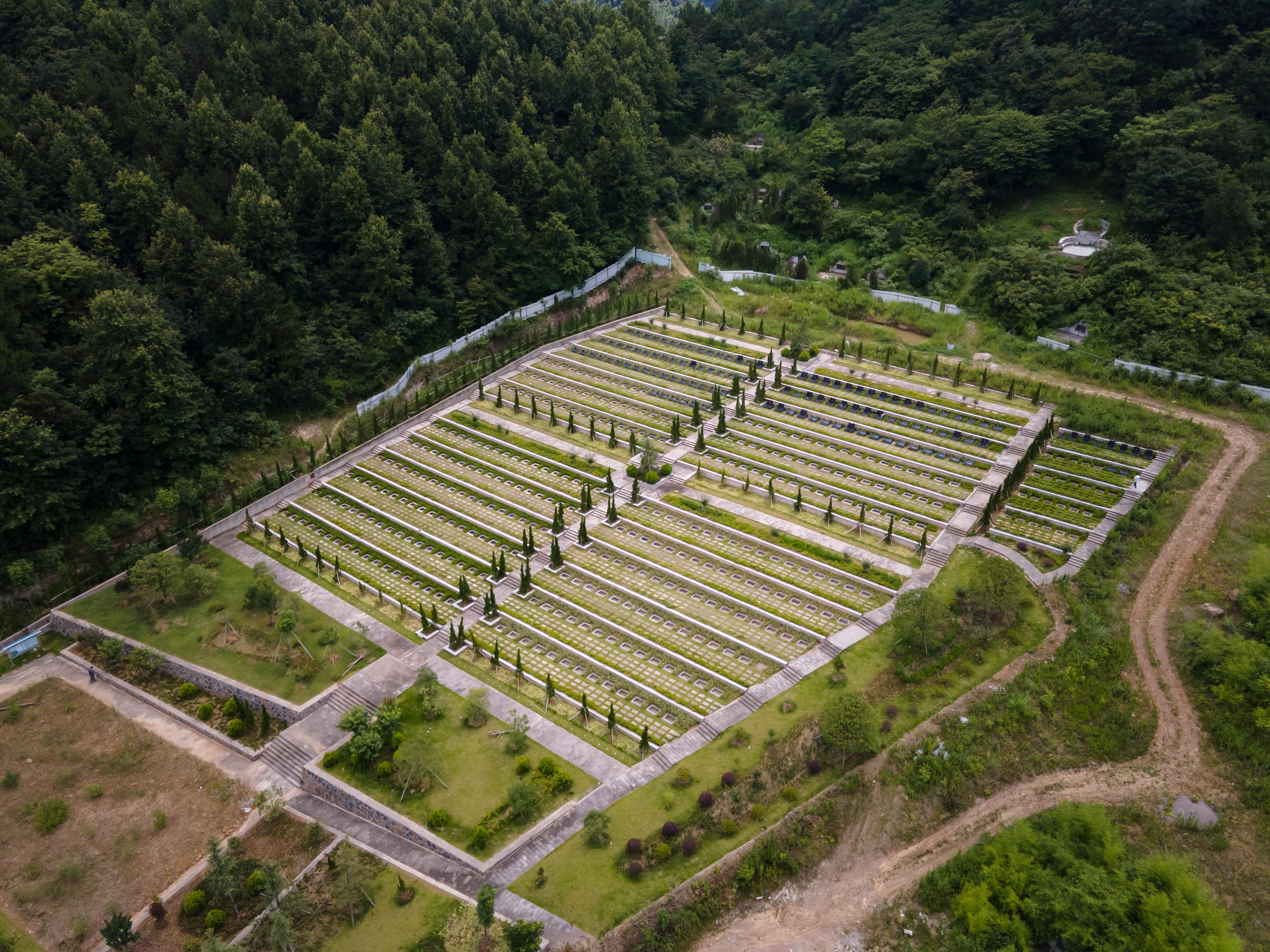 大平山公墓园区图片